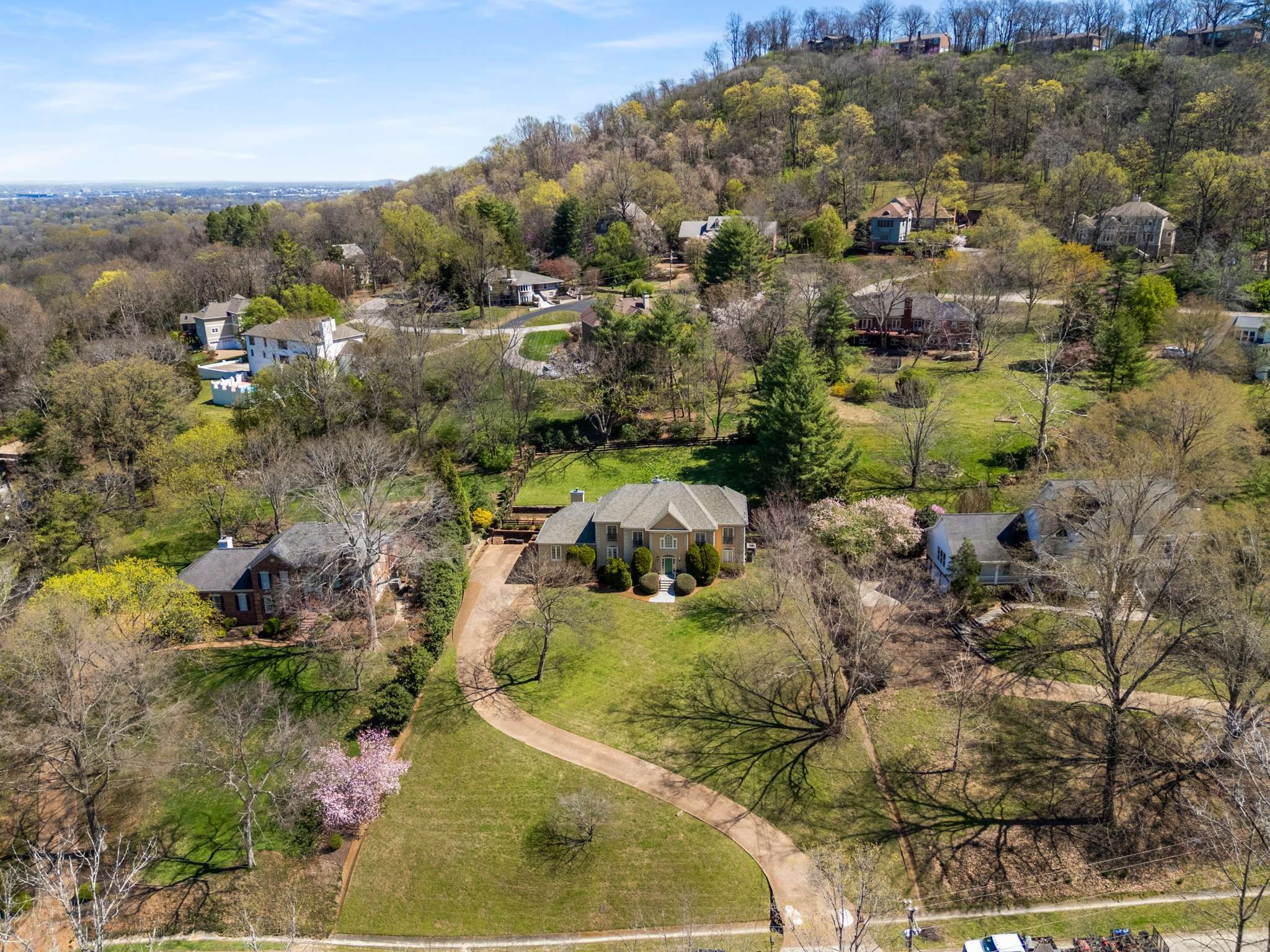 1182 Travelers Ridge Dr