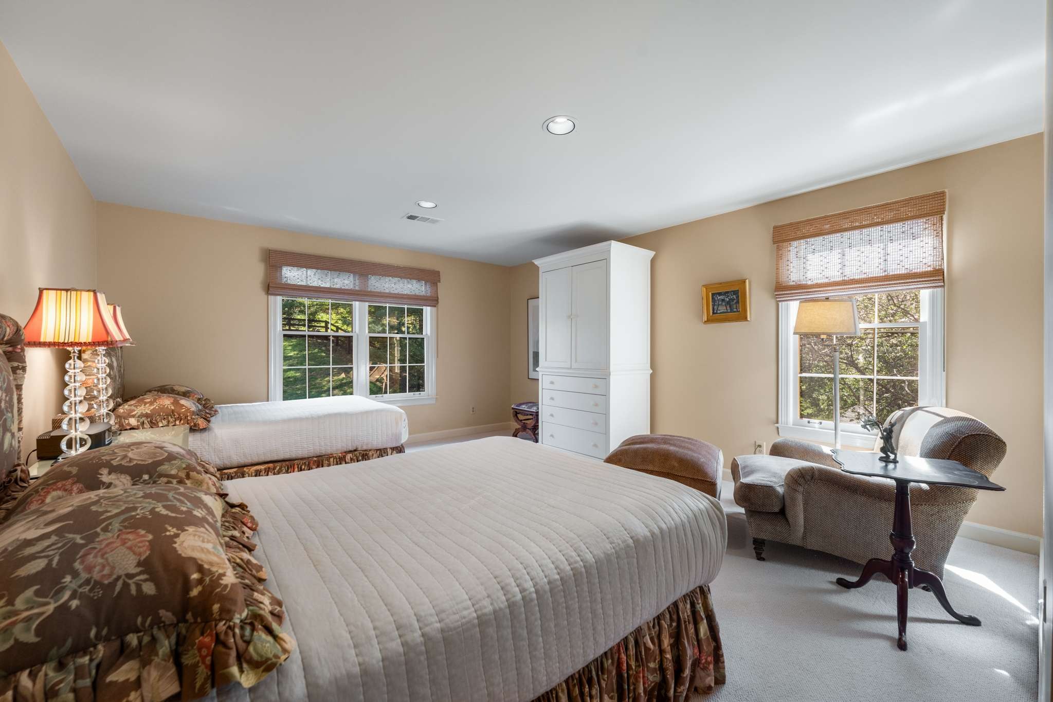 1182 Travelers Ridge Dr