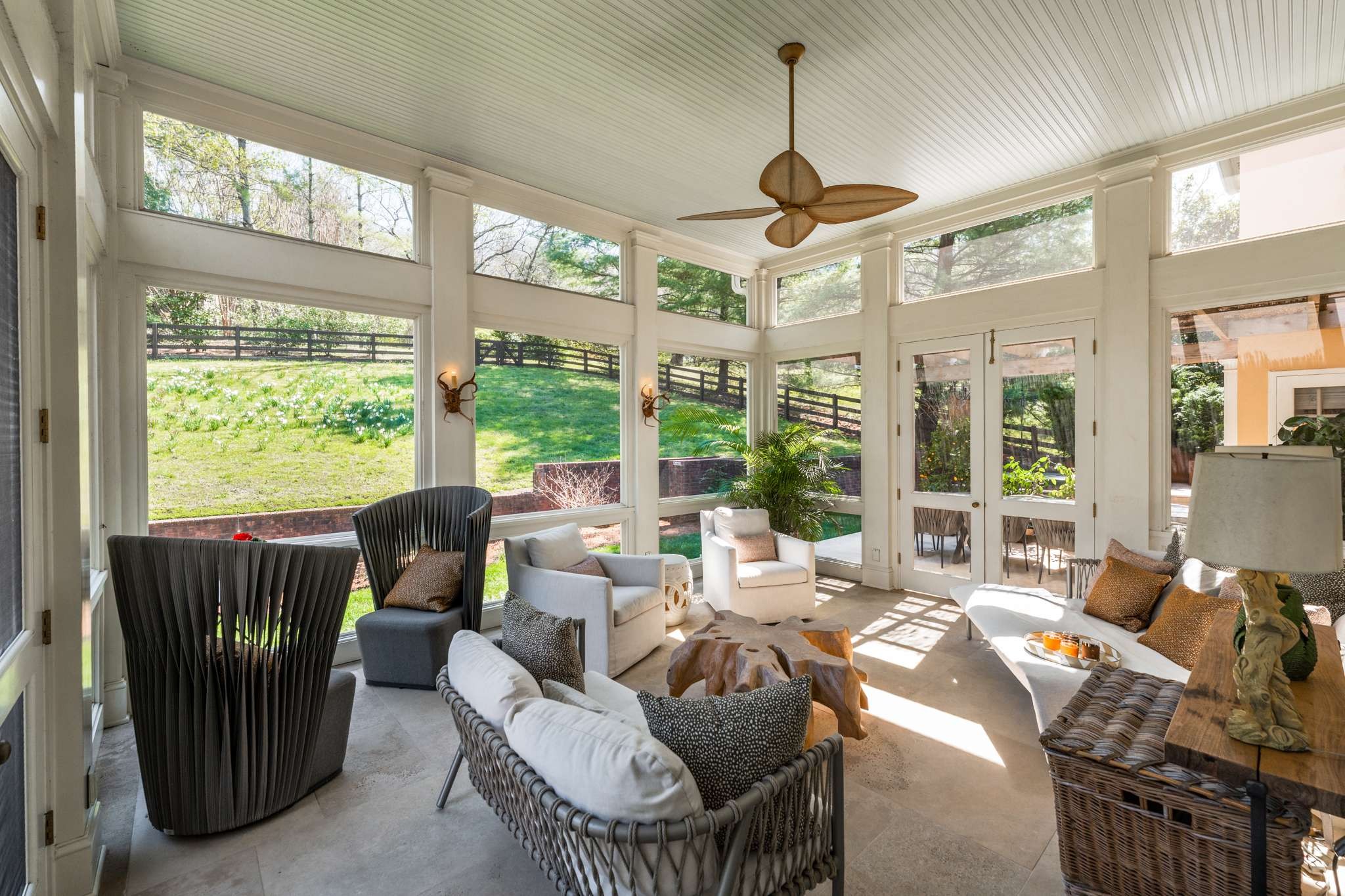 1182 Travelers Ridge Dr