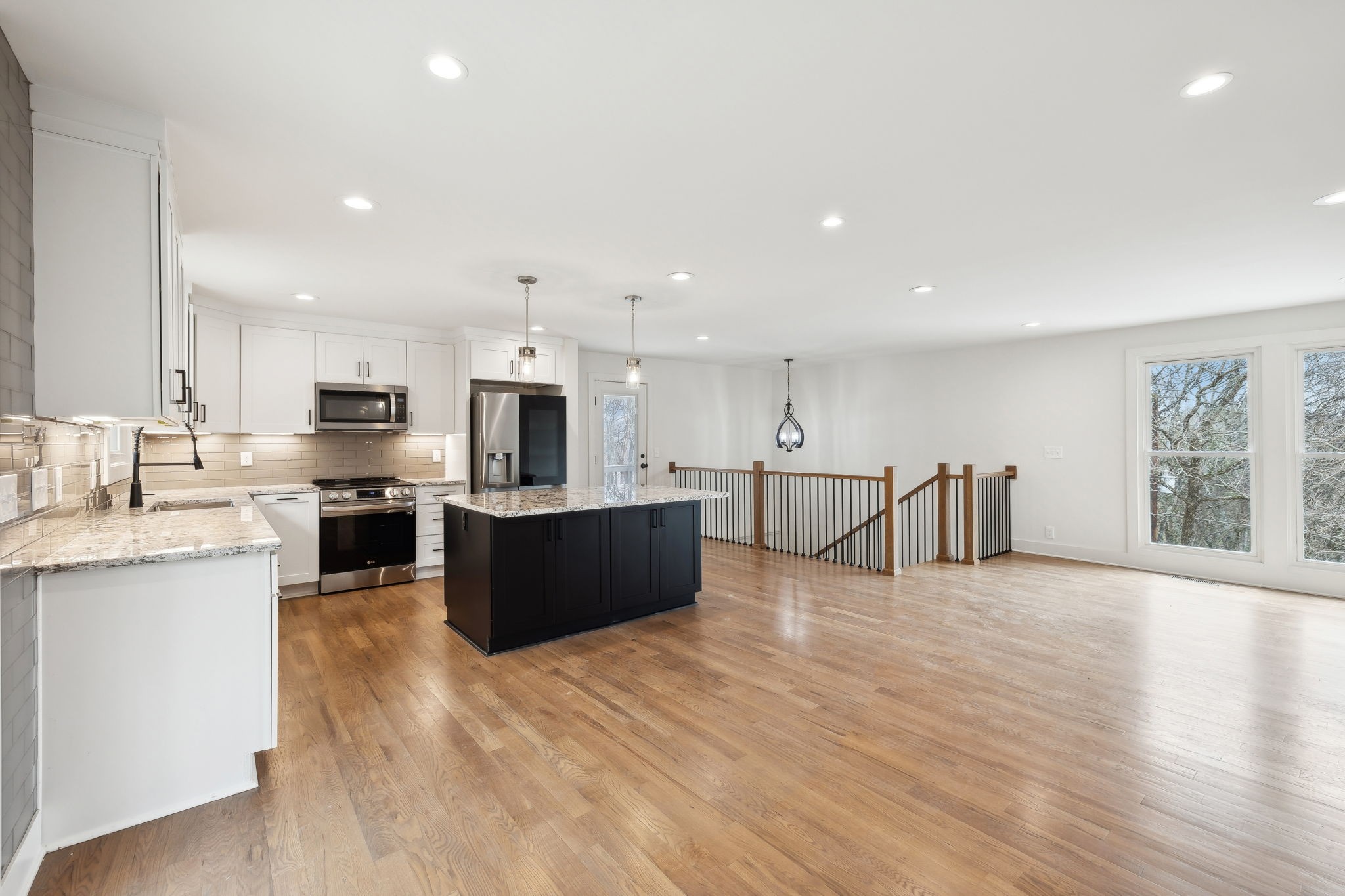 712 Wagon Dr