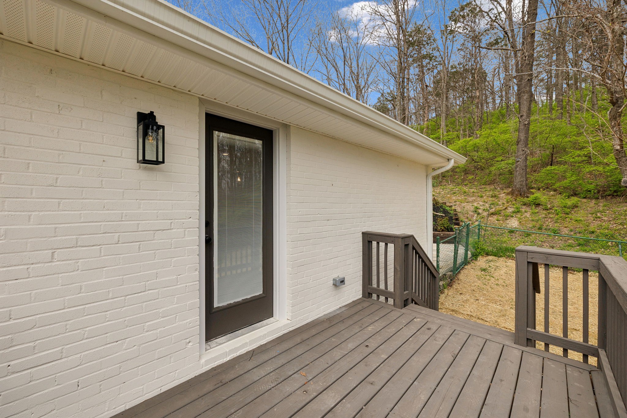712 Wagon Dr