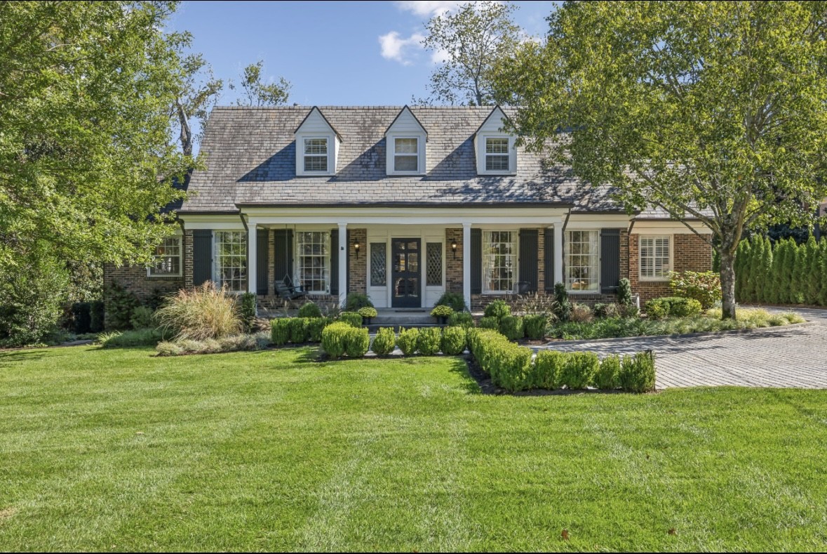 322 Walnut Dr