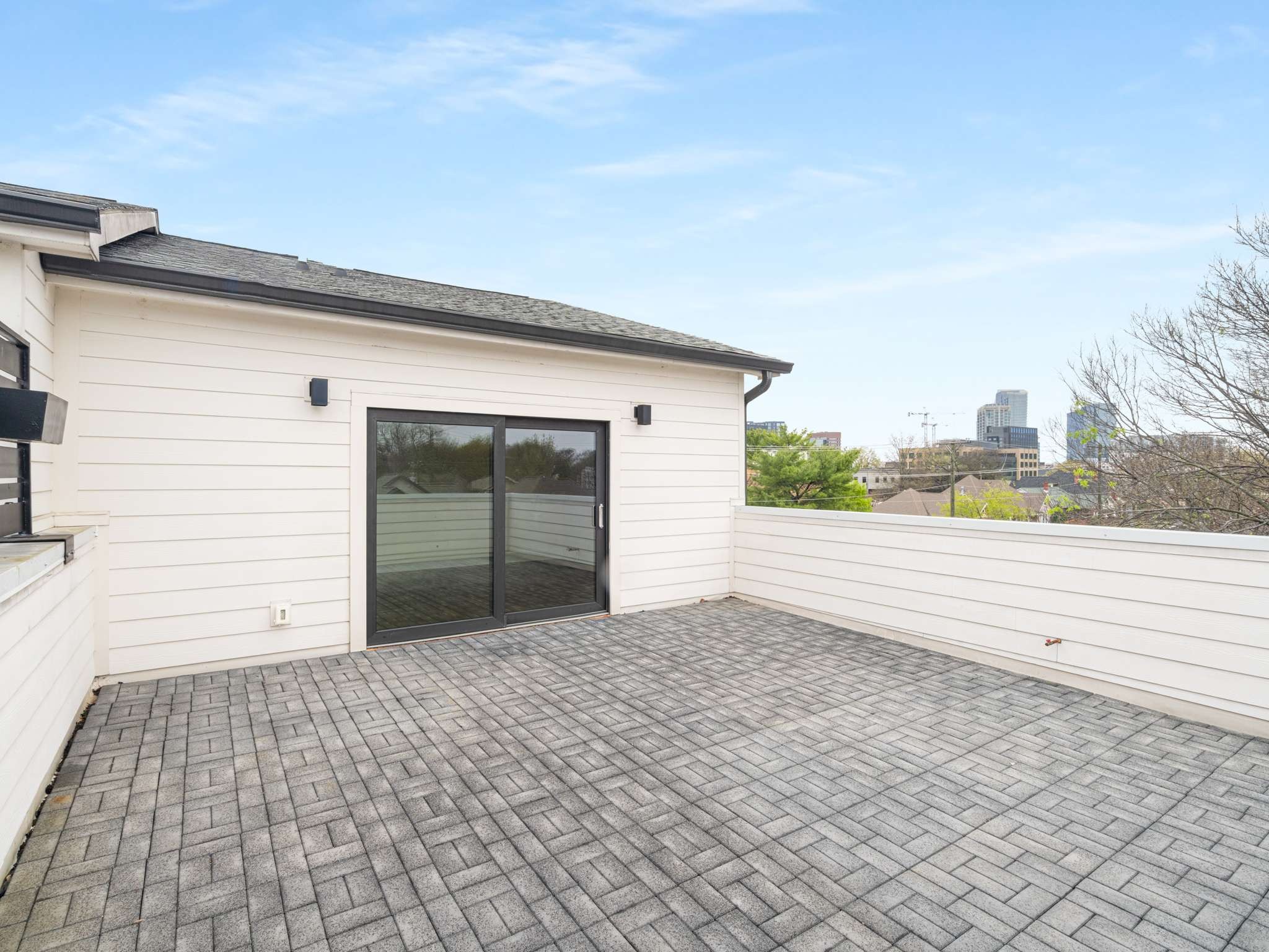 1008A Villa Pl