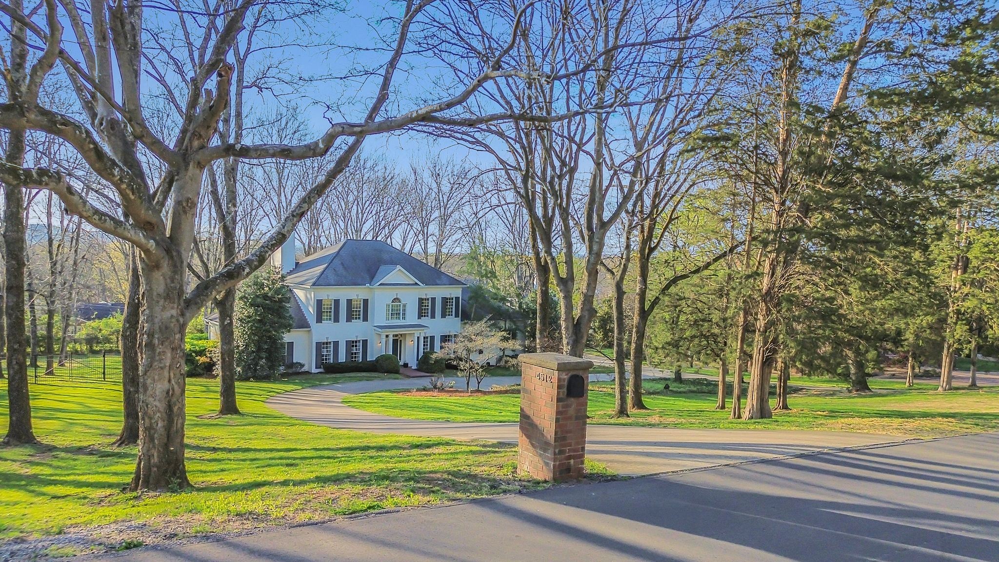 4512 Harpeth Hills Dr
