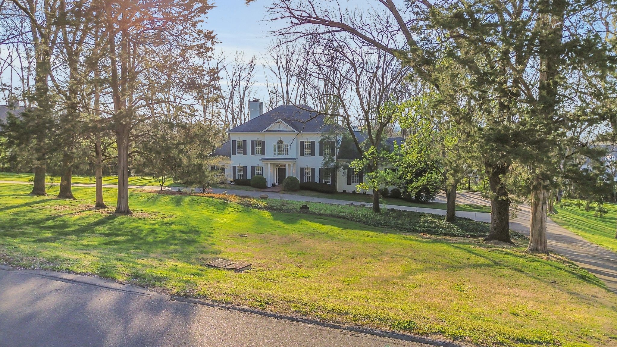 4512 Harpeth Hills Dr