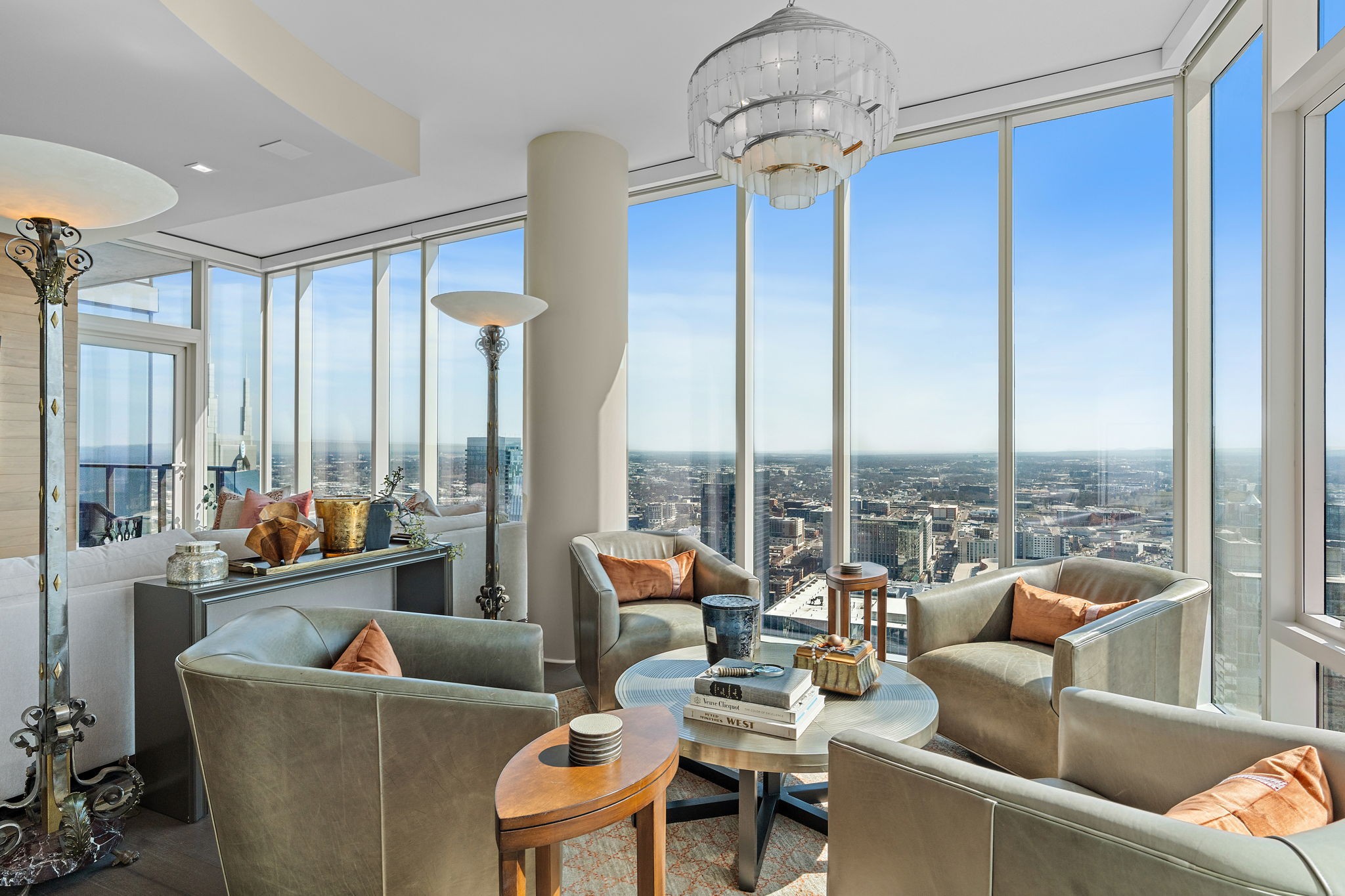 515 Church St Unit: 3908
