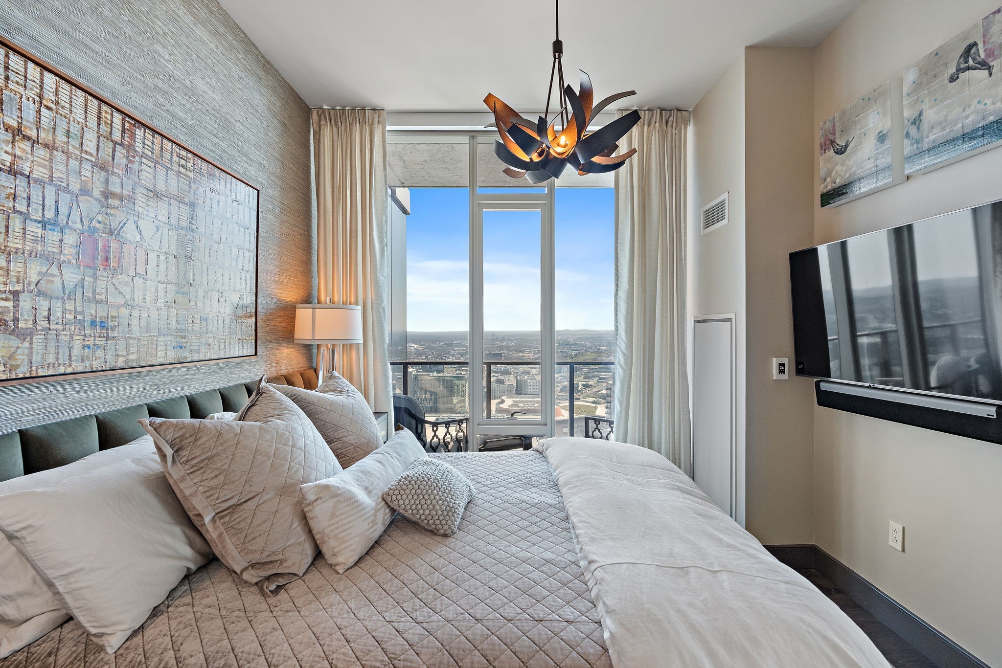 515 Church St Unit: 3908
