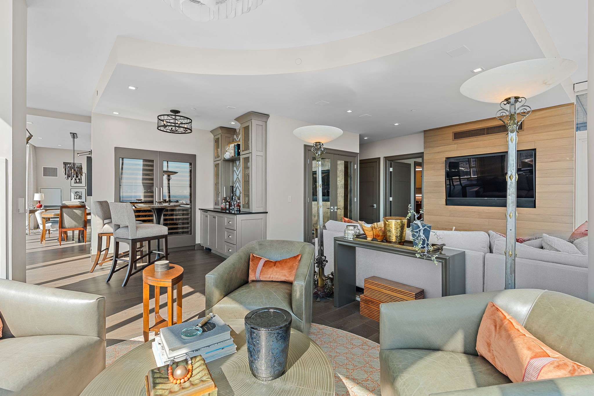 515 Church St Unit: 3908
