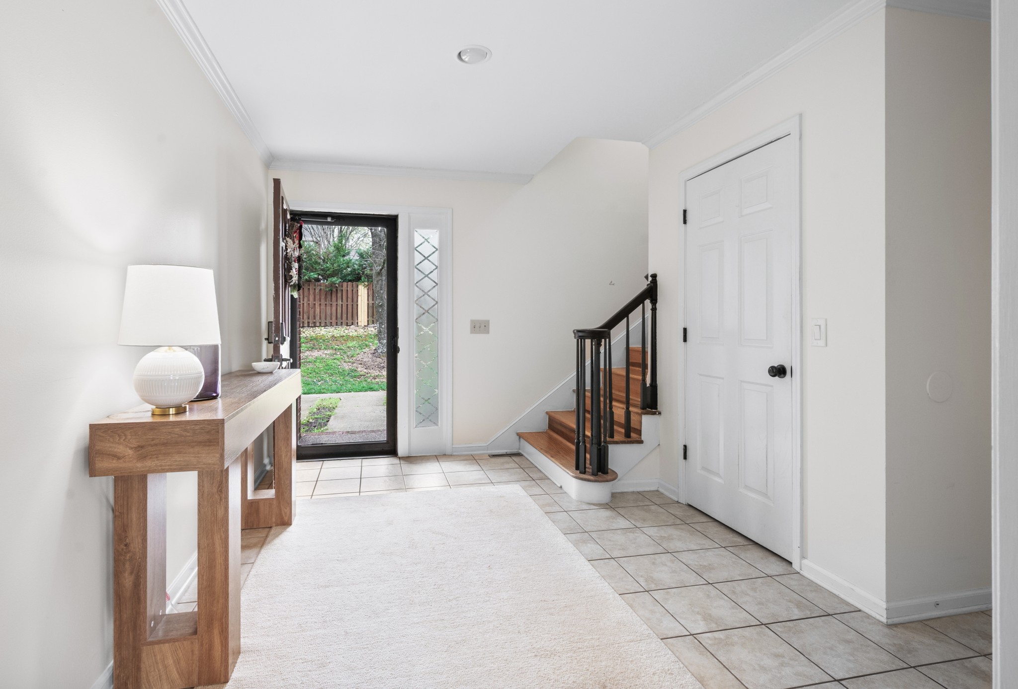 119 Hearthstone Manor Cir