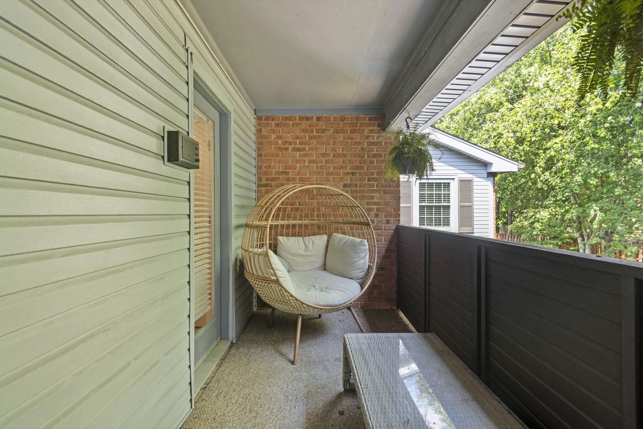 119 Hearthstone Manor Cir