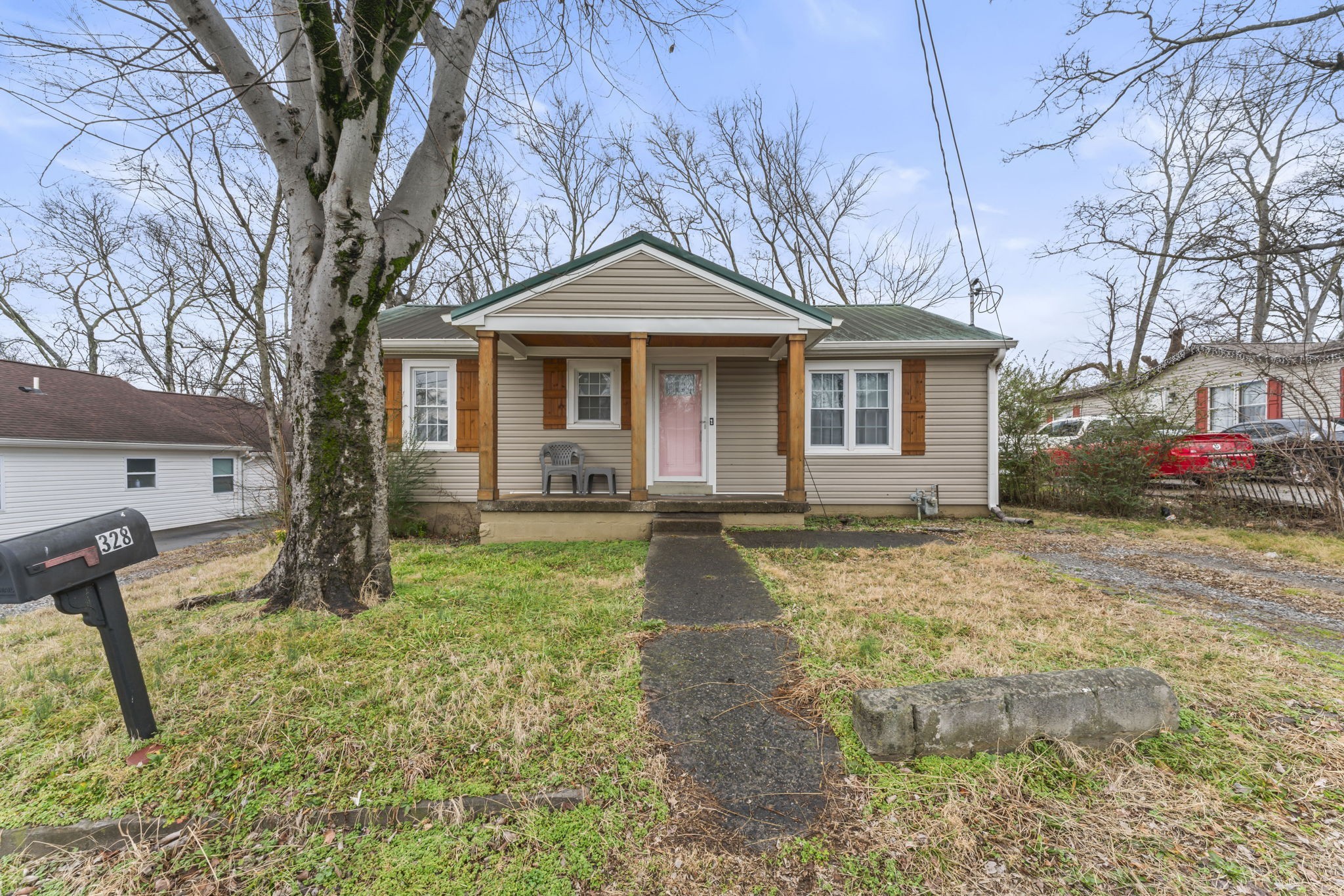 328 N Blakemore Ave