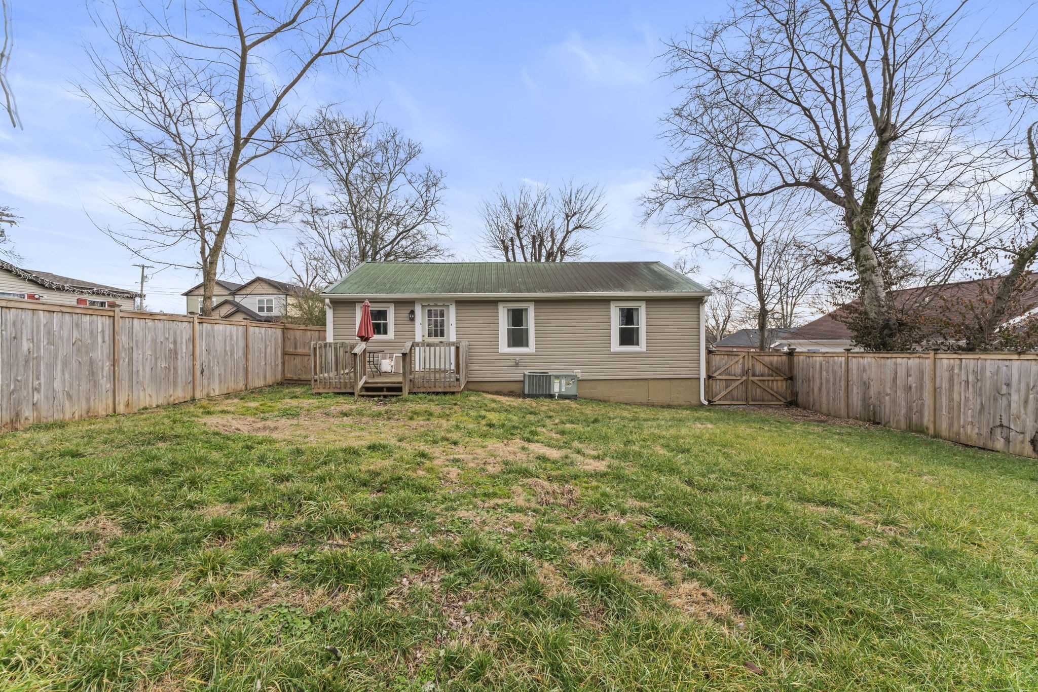 328 N Blakemore Ave