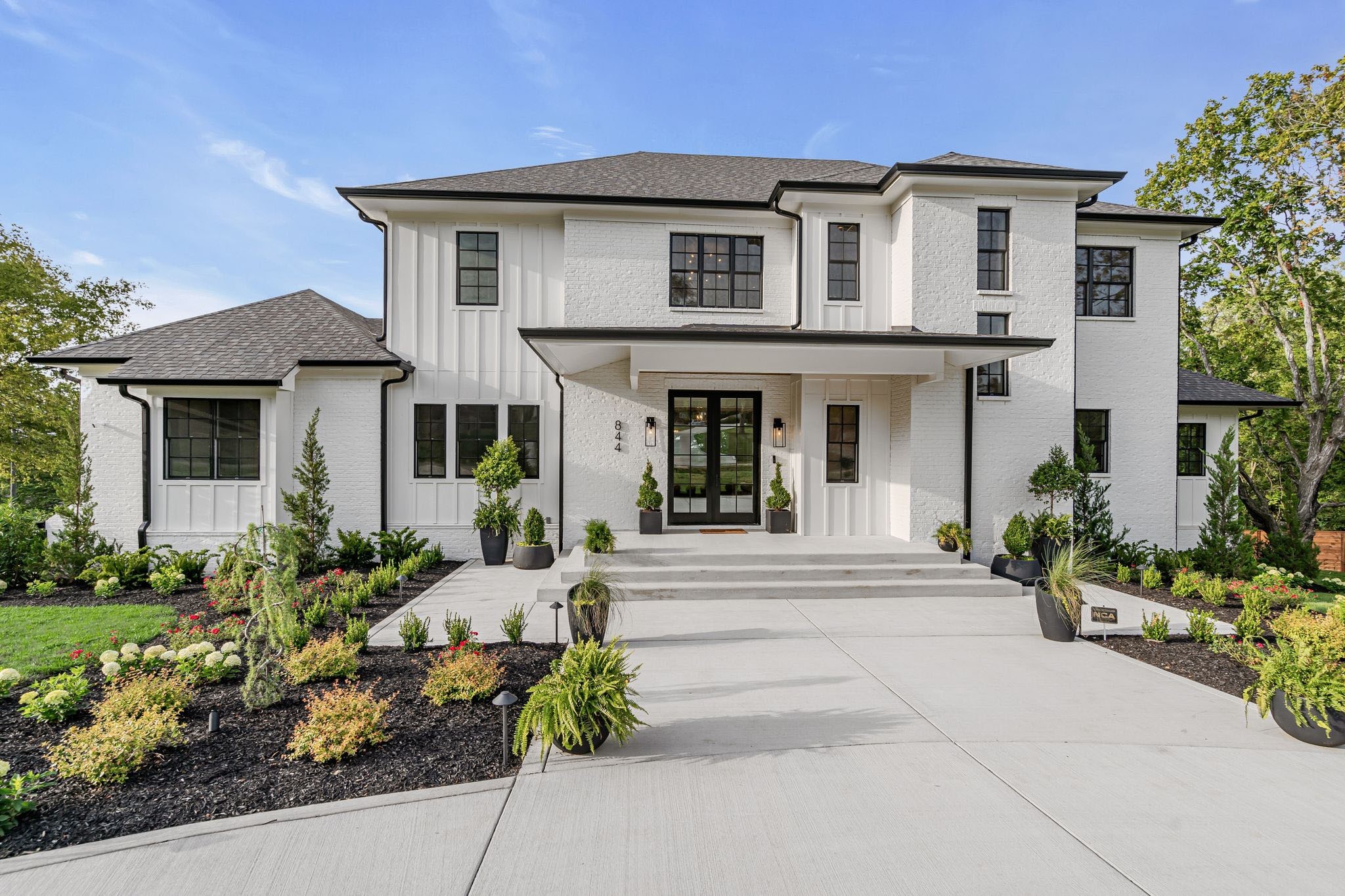 844 Belton Dr