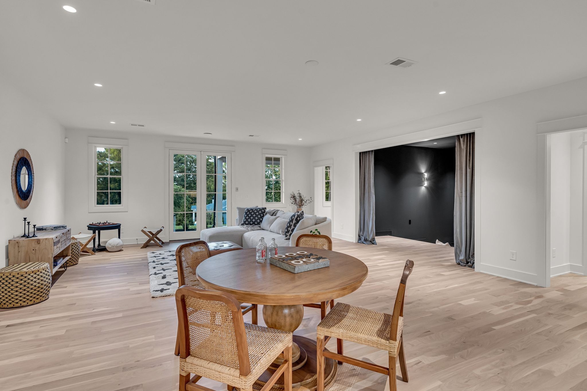 844 Belton Dr