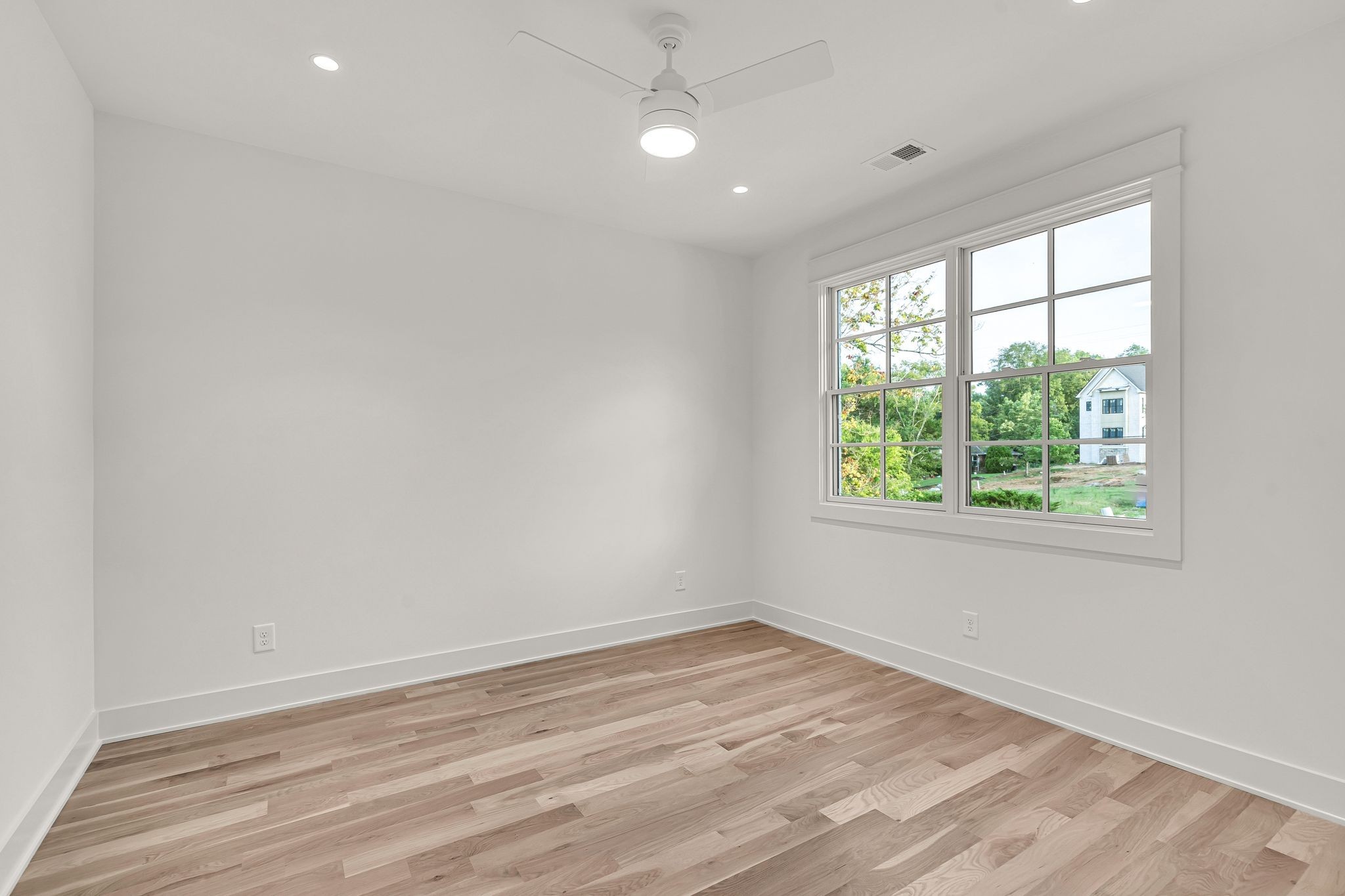 844 Belton Dr