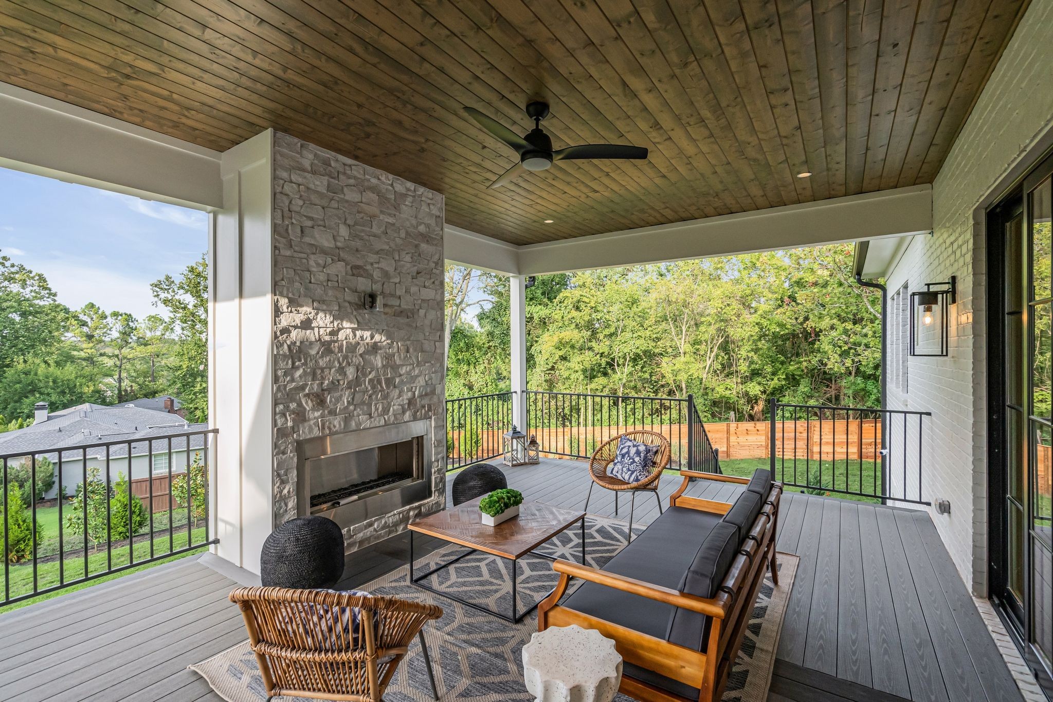 844 Belton Dr