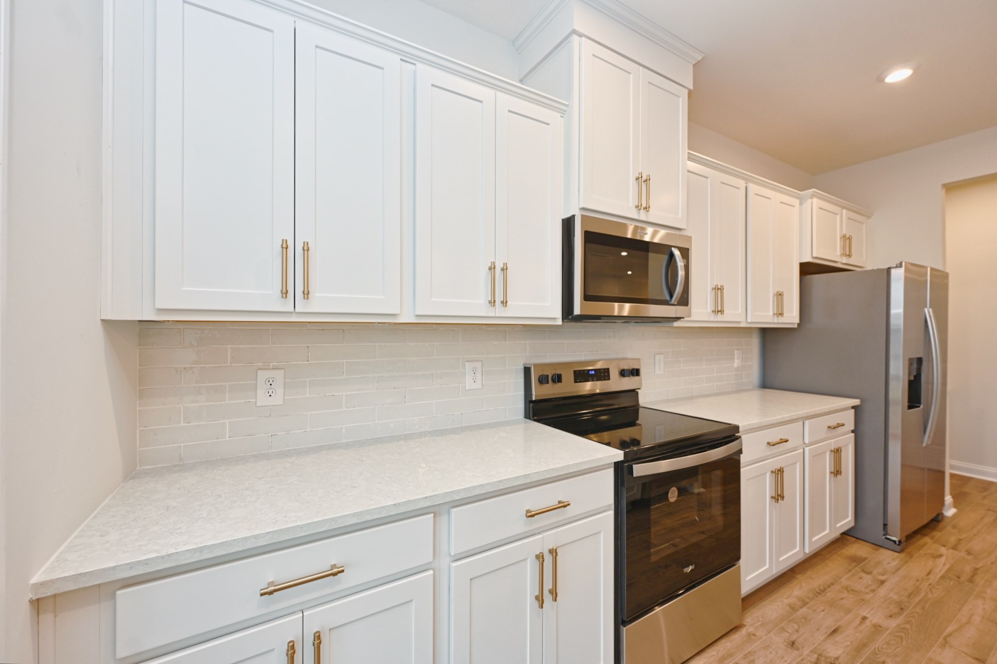 2305 Juneau Ln