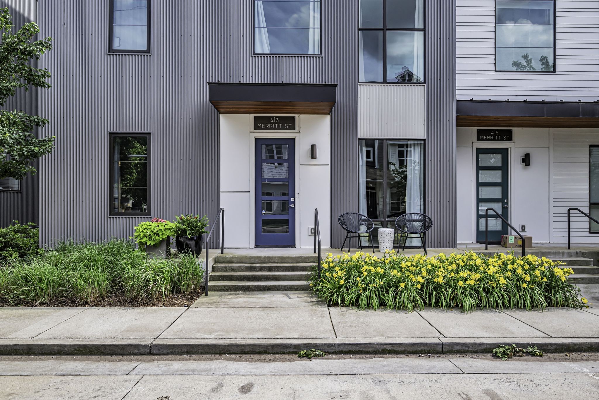 413 Merritt Ave