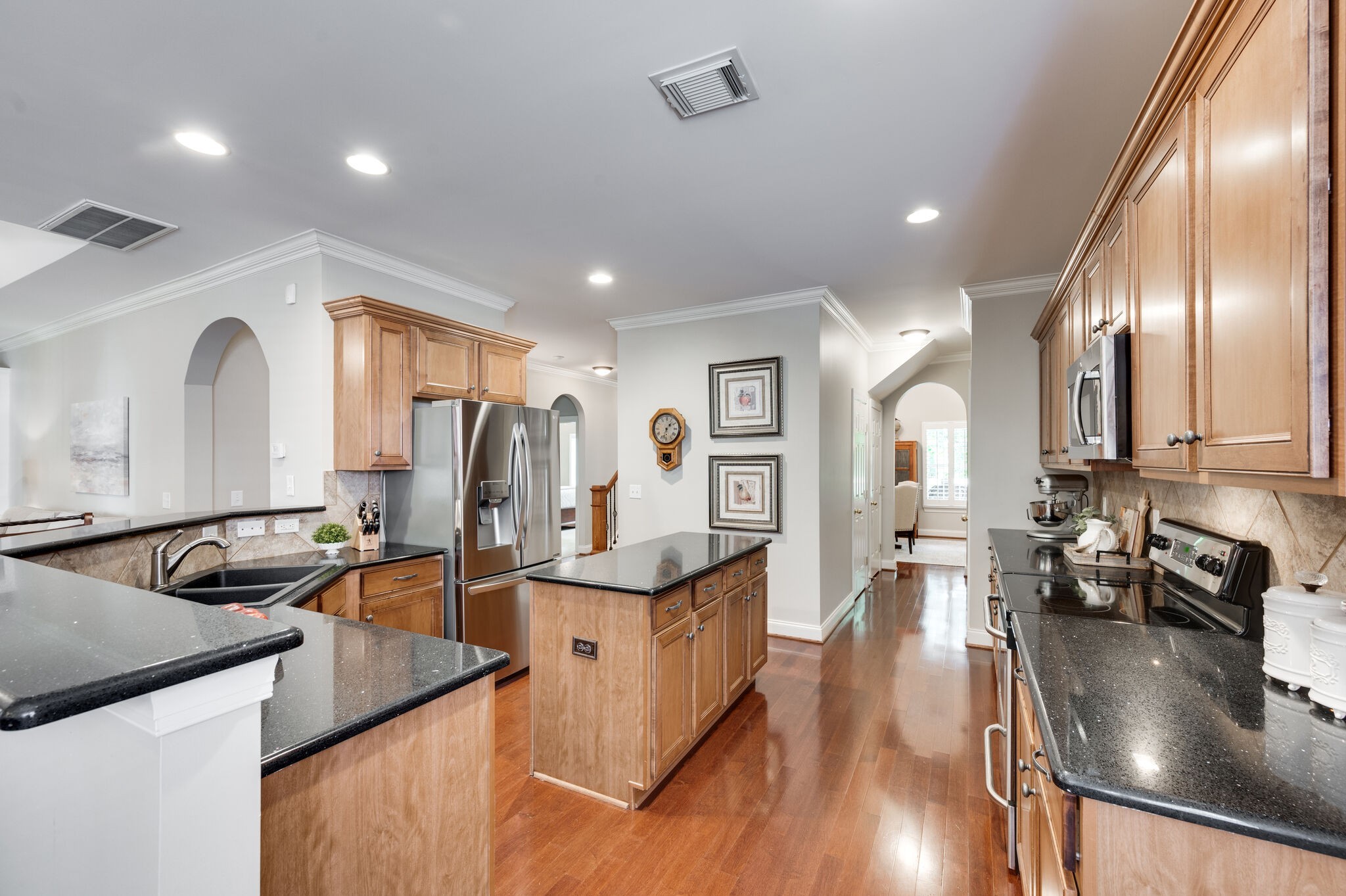 116 Spring Cabin Ln