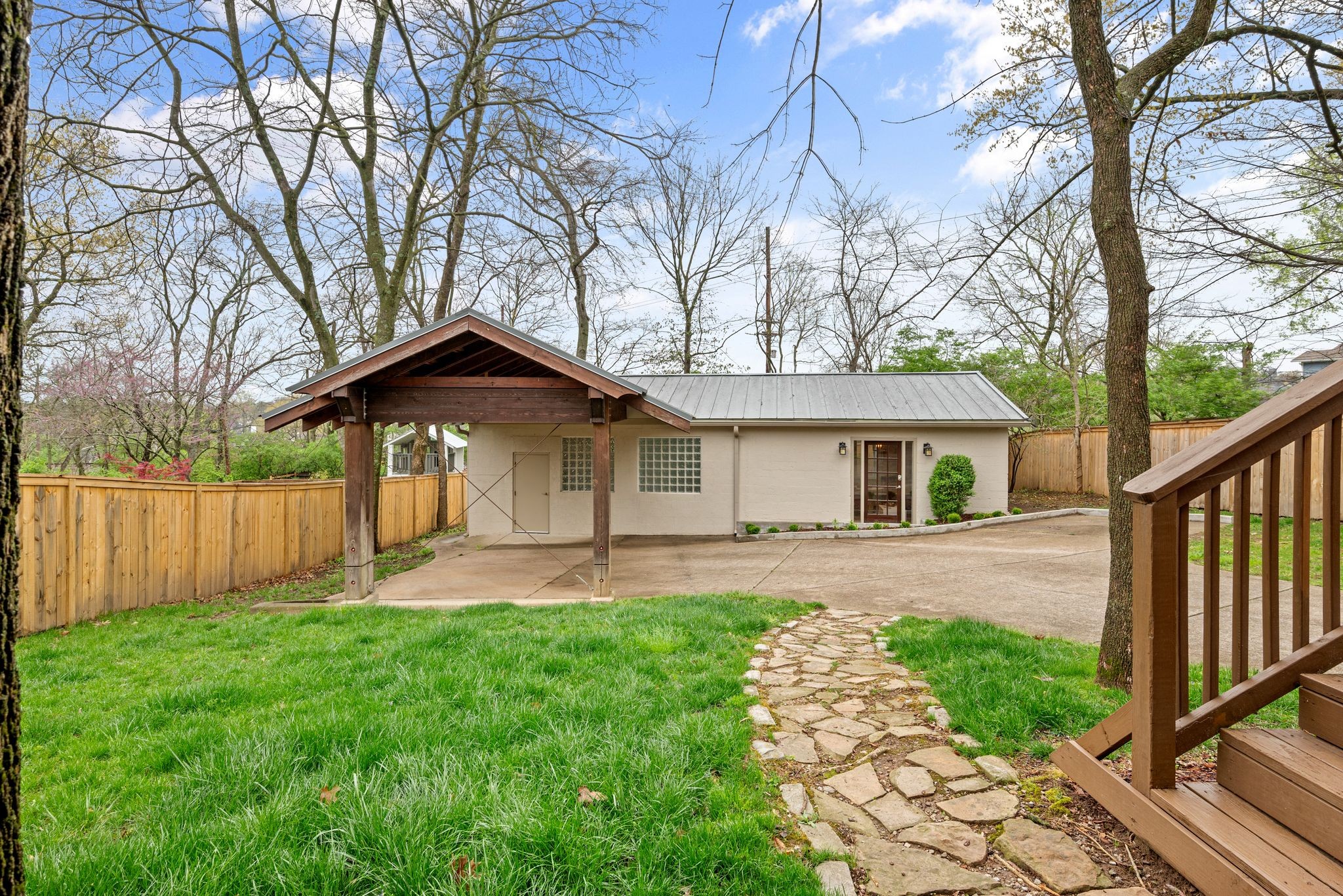 3606 Westbrook Ave