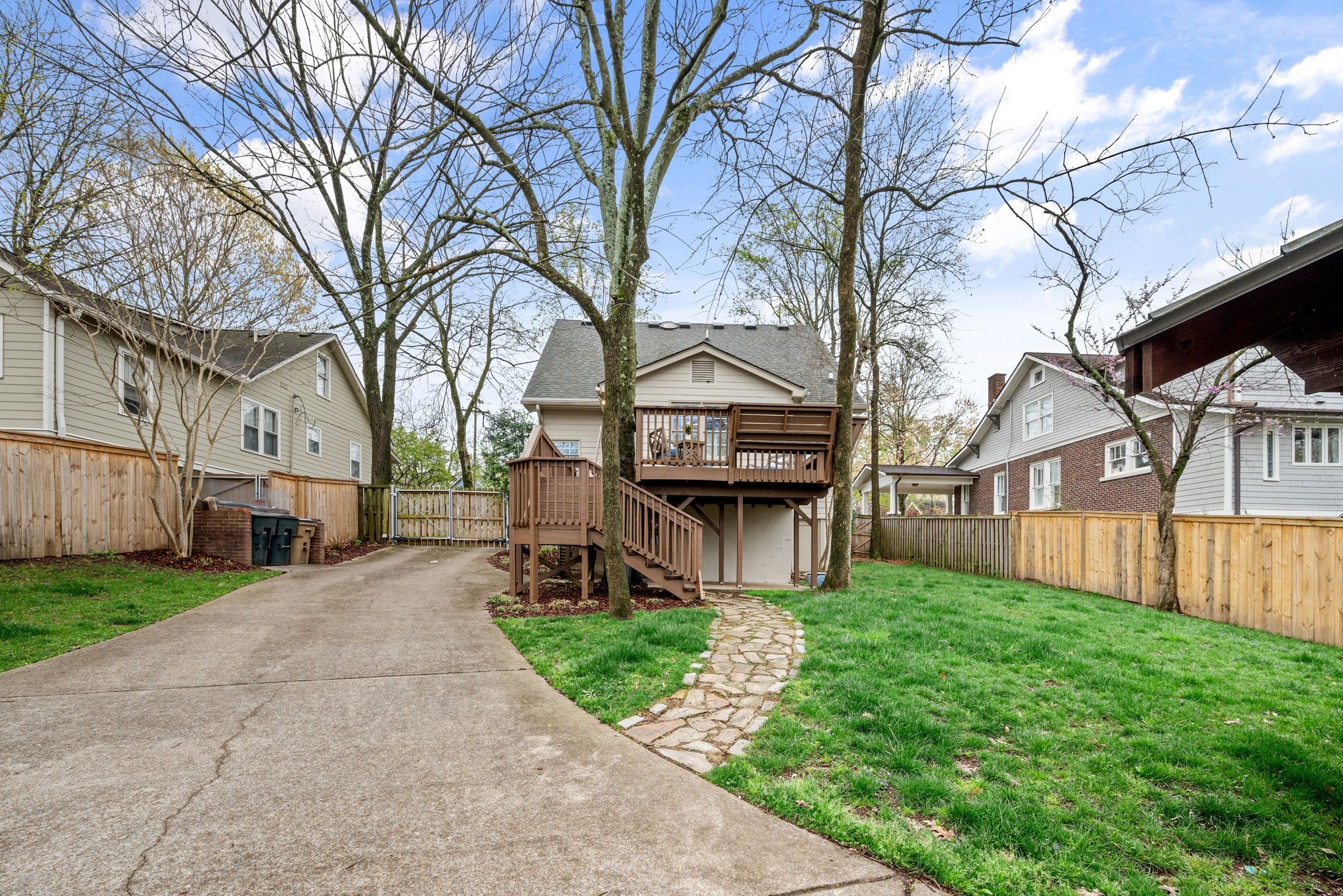 3606 Westbrook Ave