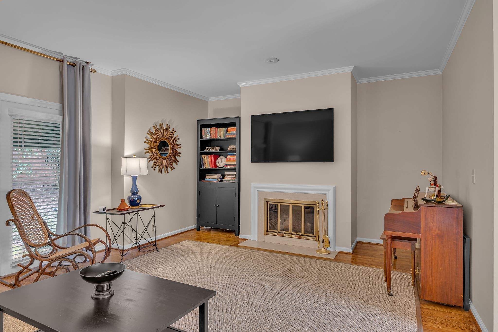 242 Westchase Dr