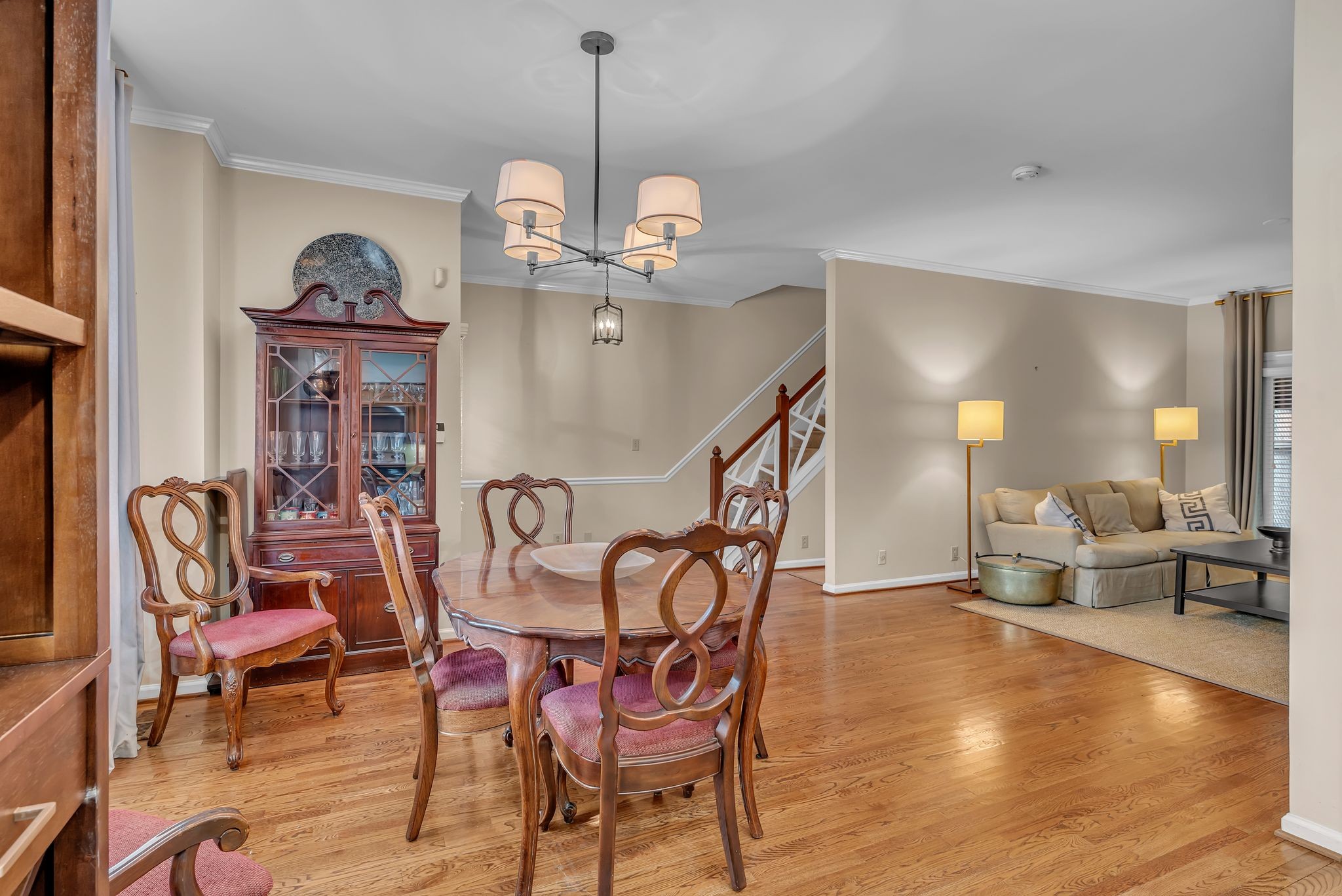 242 Westchase Dr