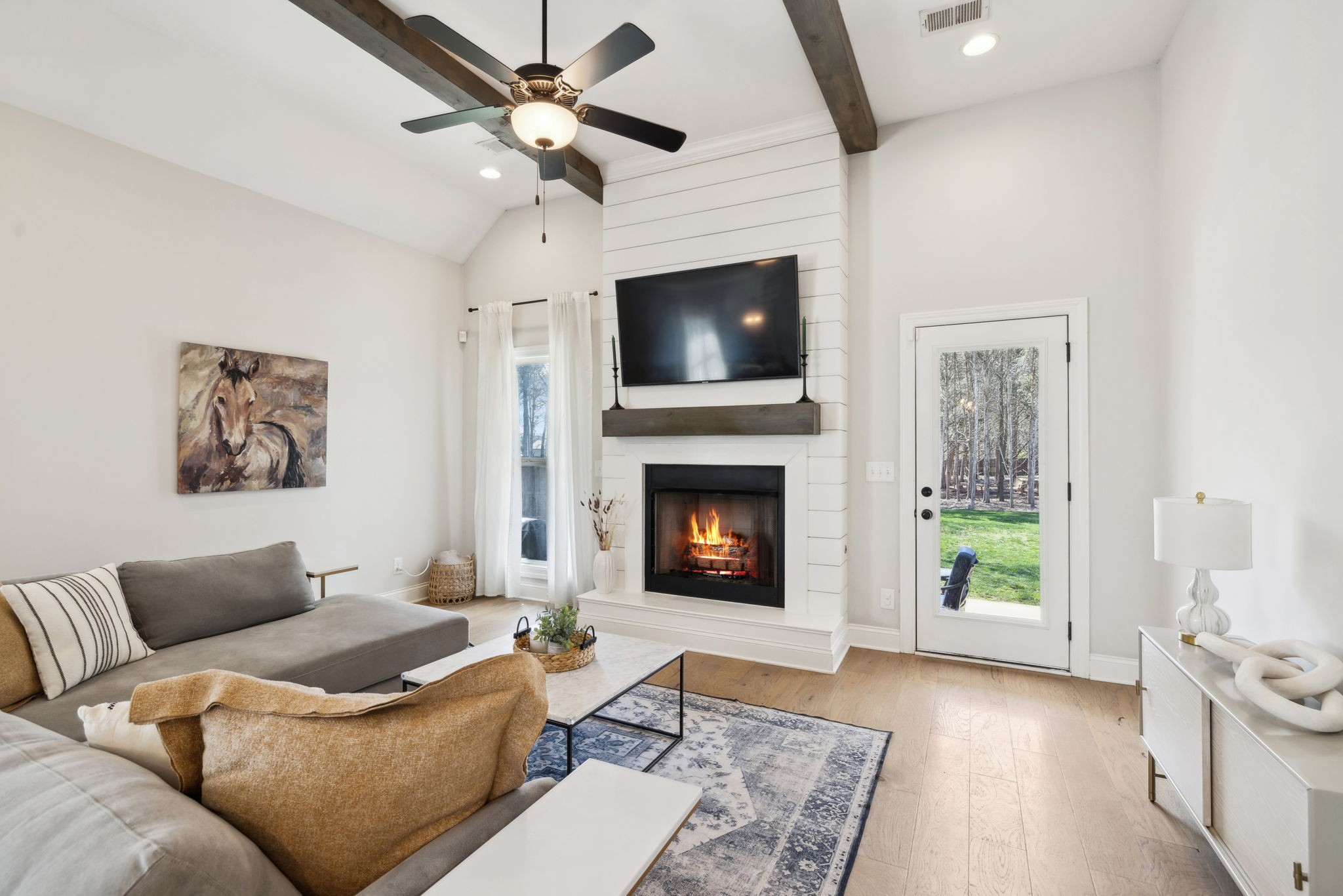 140 Flat Woods Rd