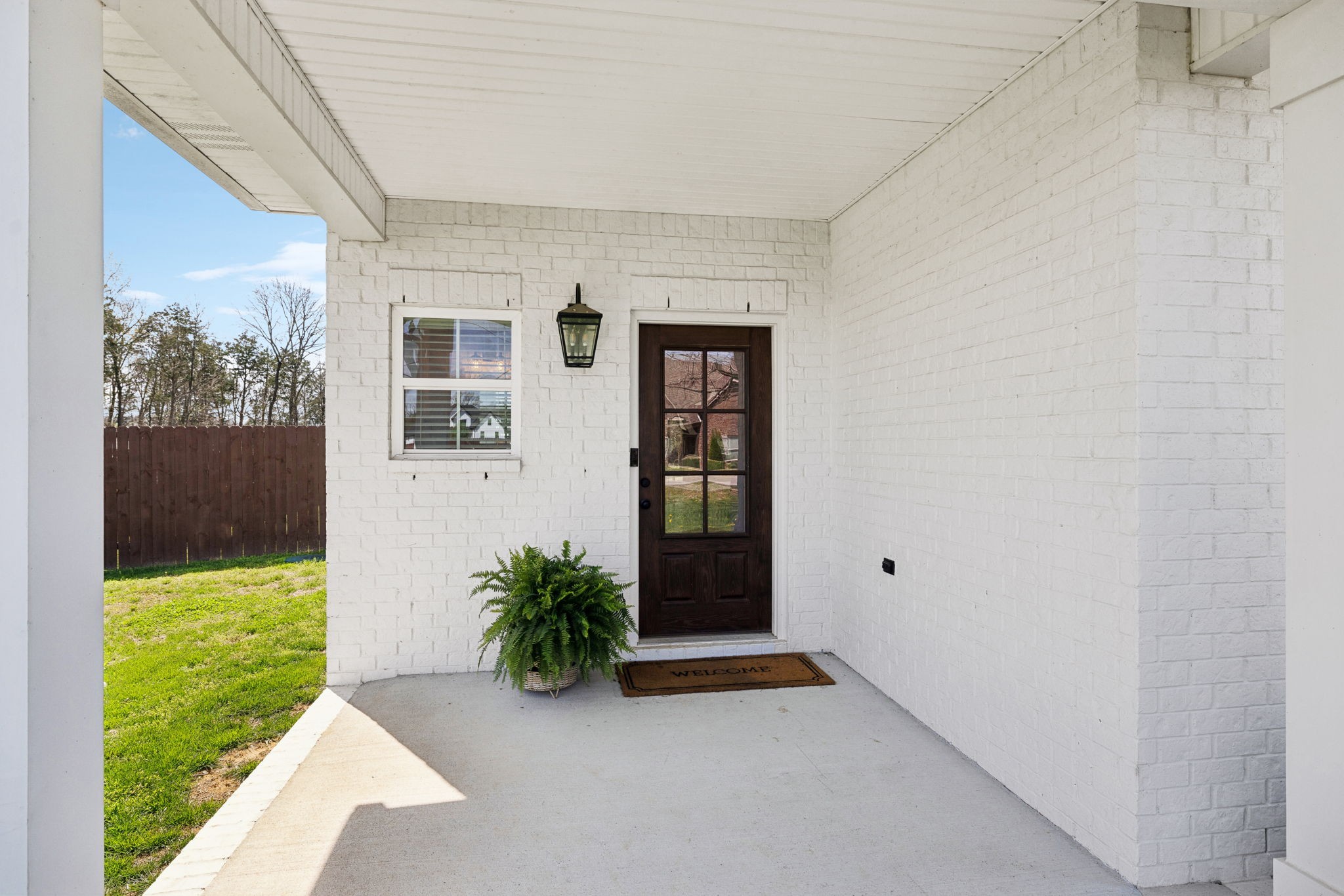 140 Flat Woods Rd