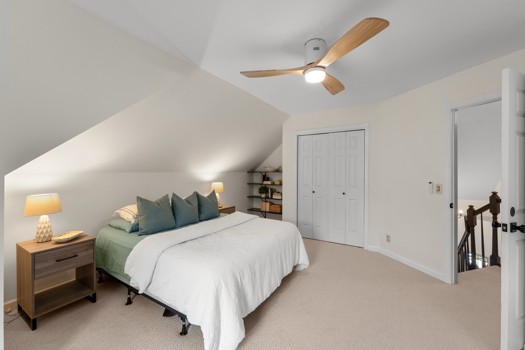 105 Walking Horse Ct