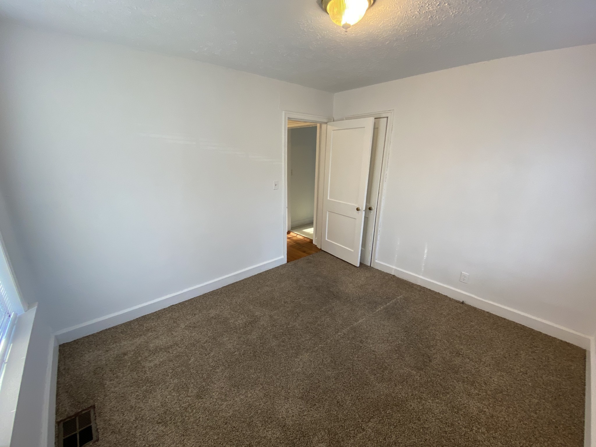 412 E Bend Dr