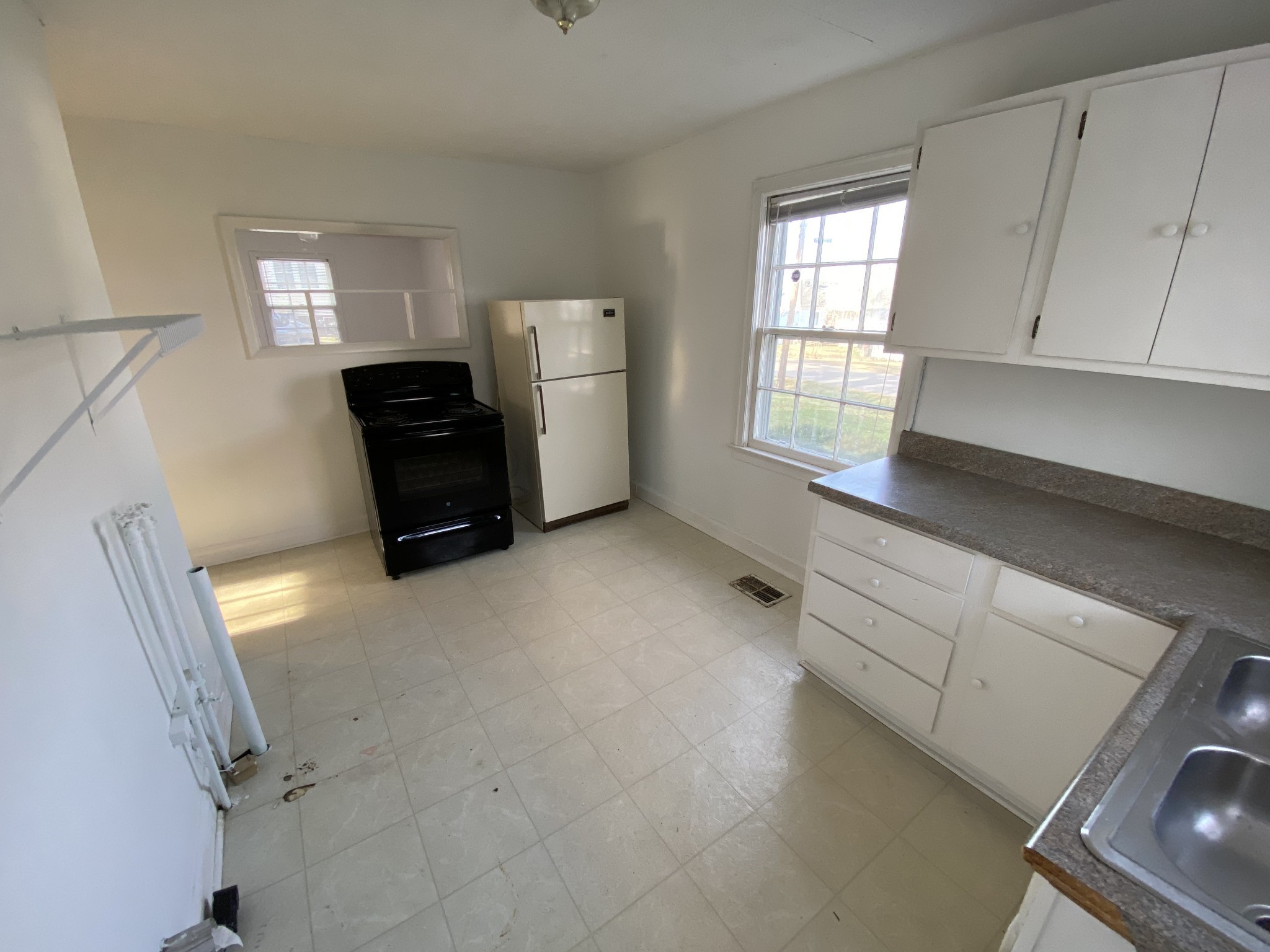 412 E Bend Dr