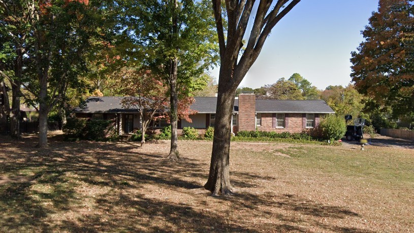 900 Alder Dr