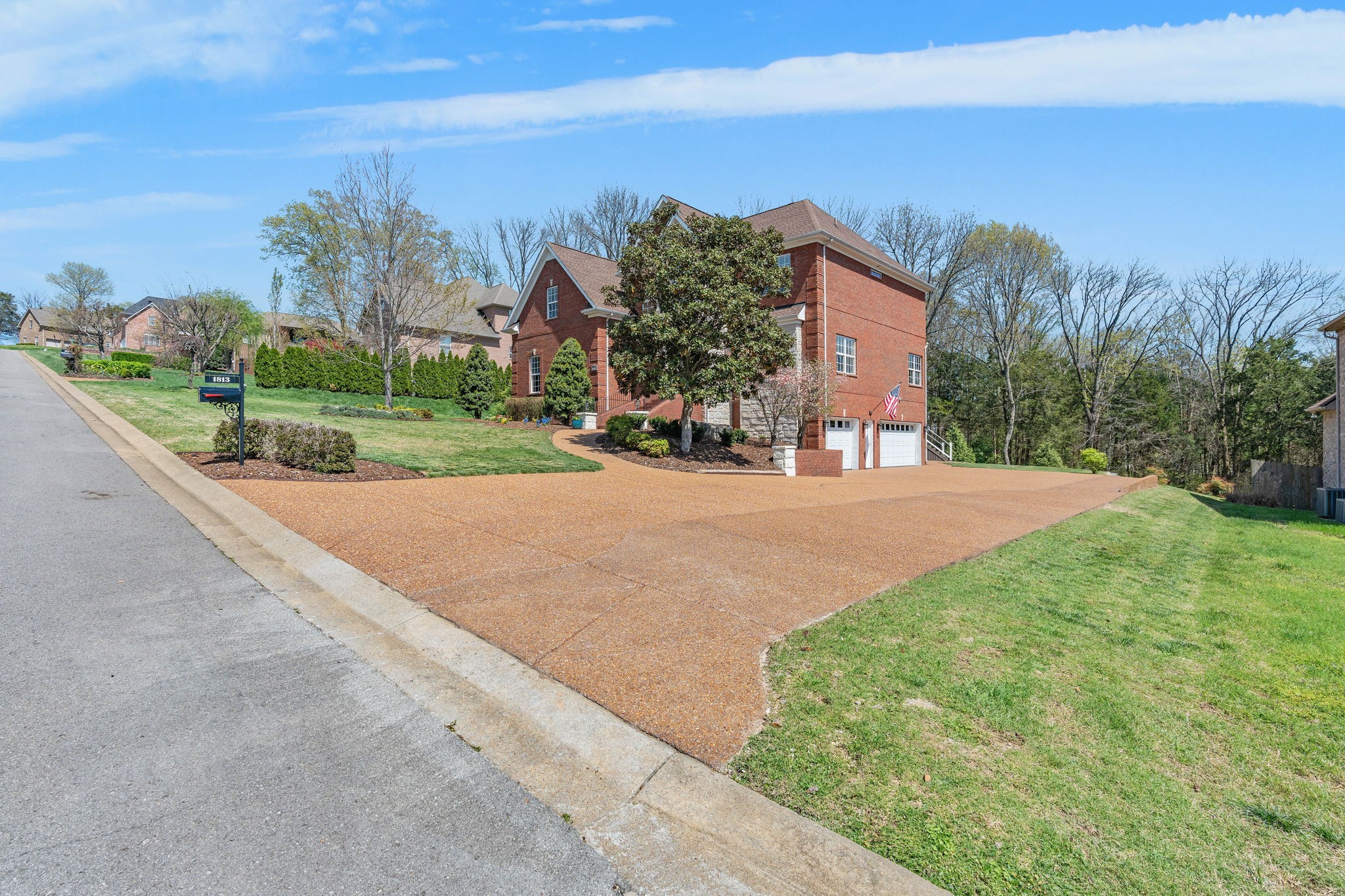 1813 Turner Dr