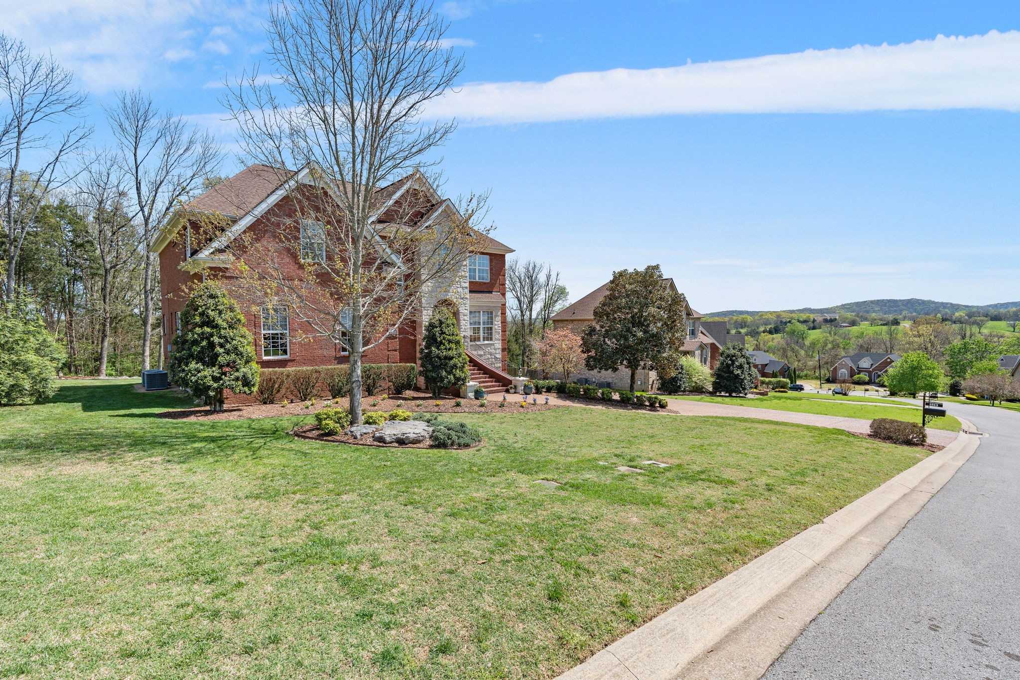 1813 Turner Dr