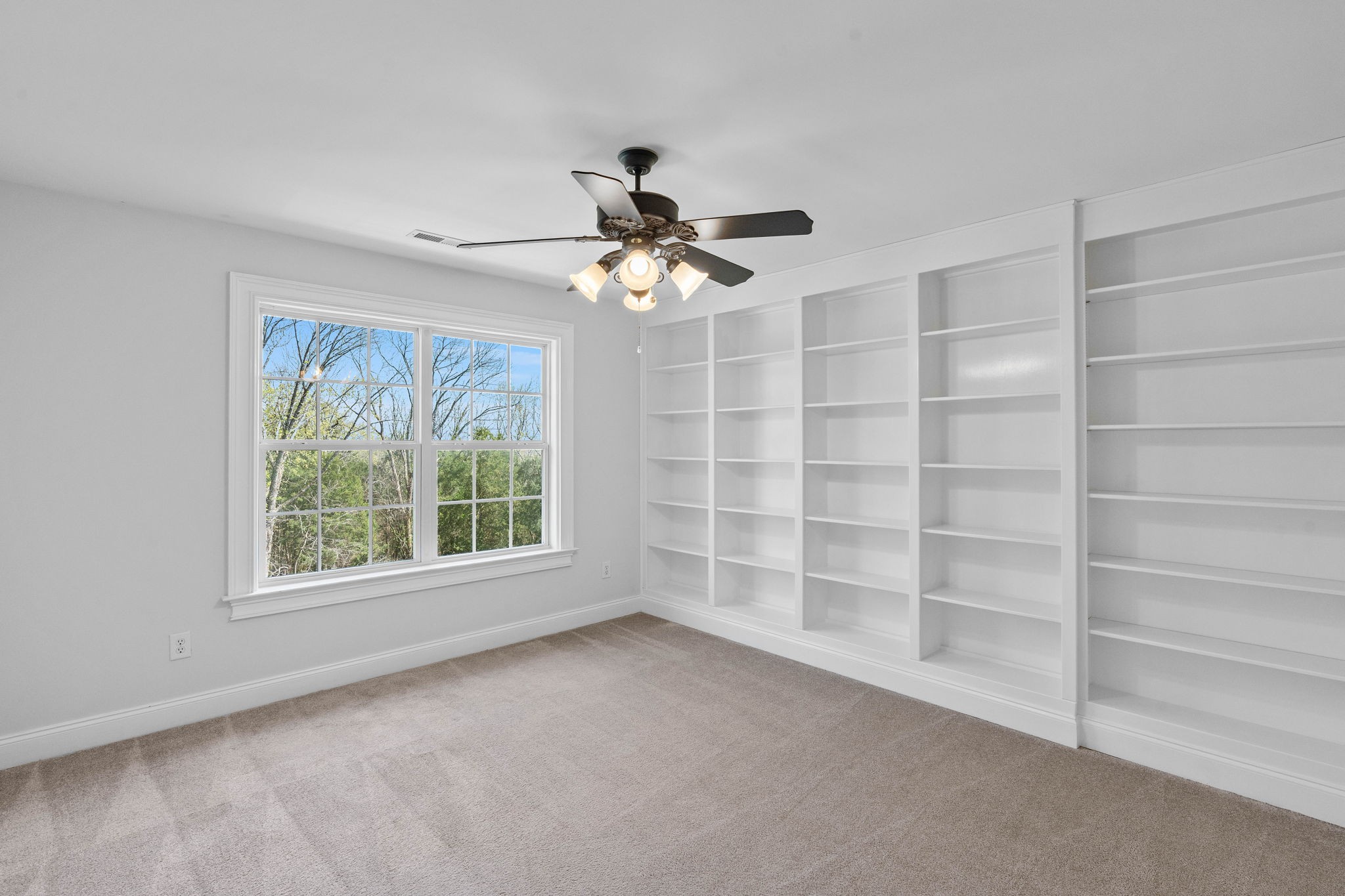 1813 Turner Dr