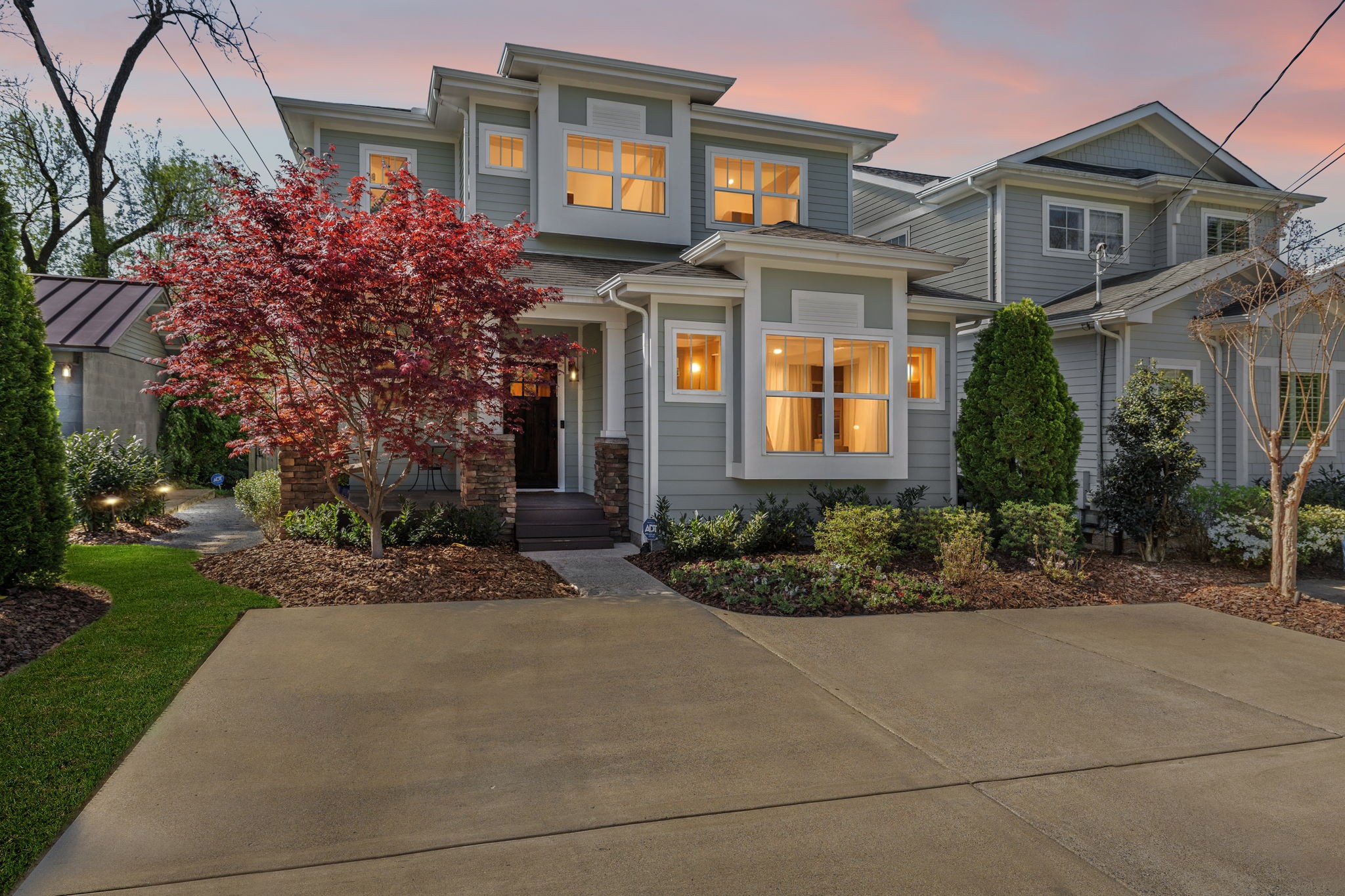 815 Clayton Ave