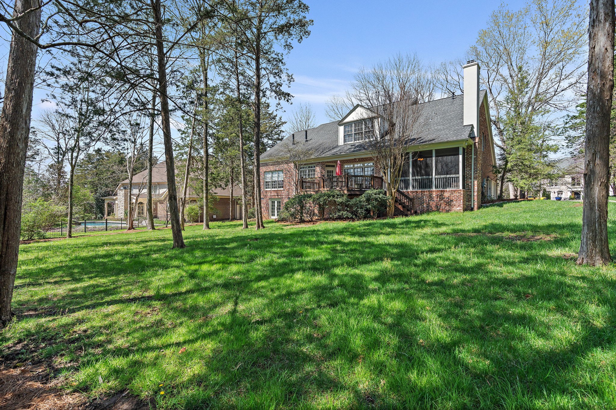 1424 Willowbrooke Cir