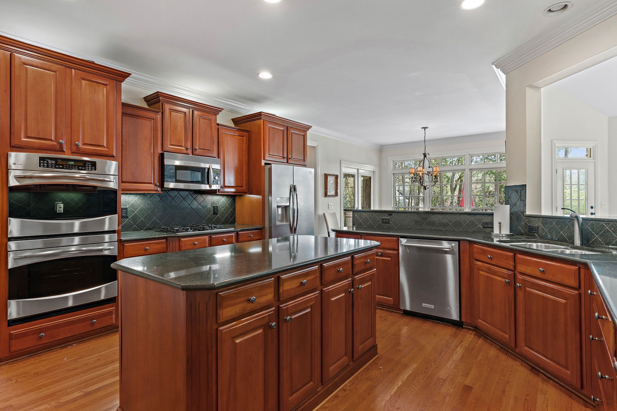 1424 Willowbrooke Cir