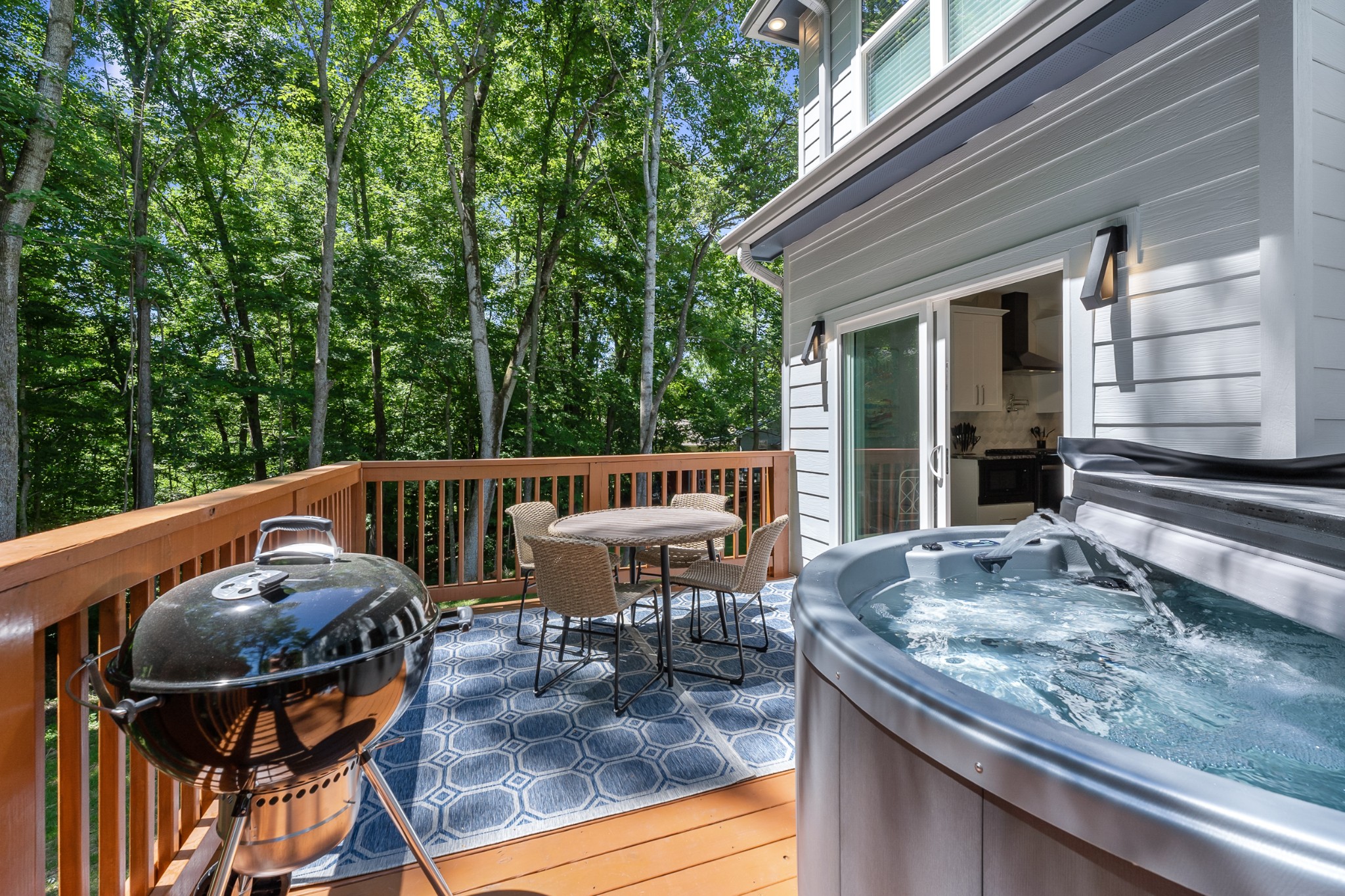 45 Hickory Point Dr