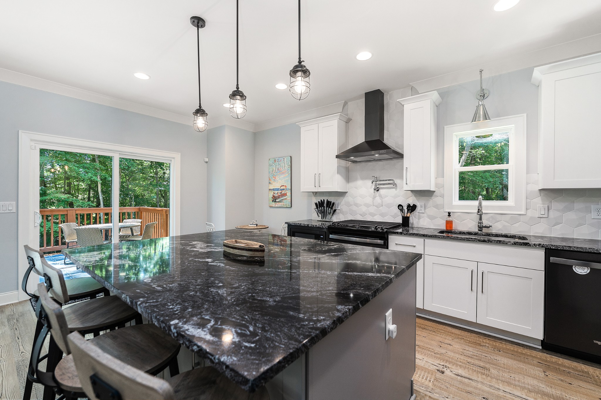 45 Hickory Point Dr