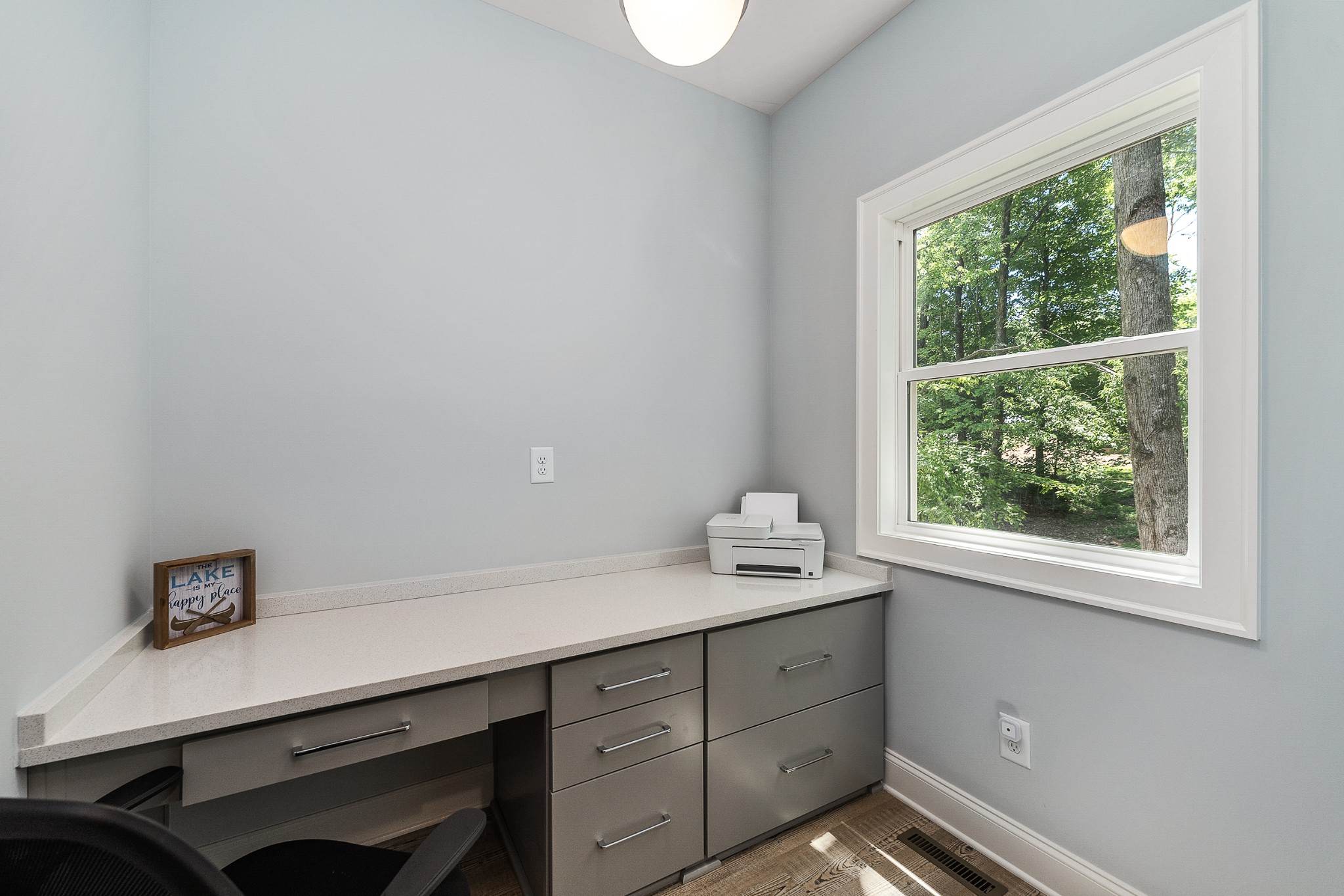 45 Hickory Point Dr