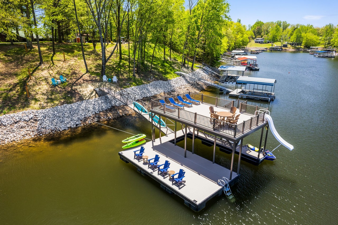 45 Hickory Point Dr