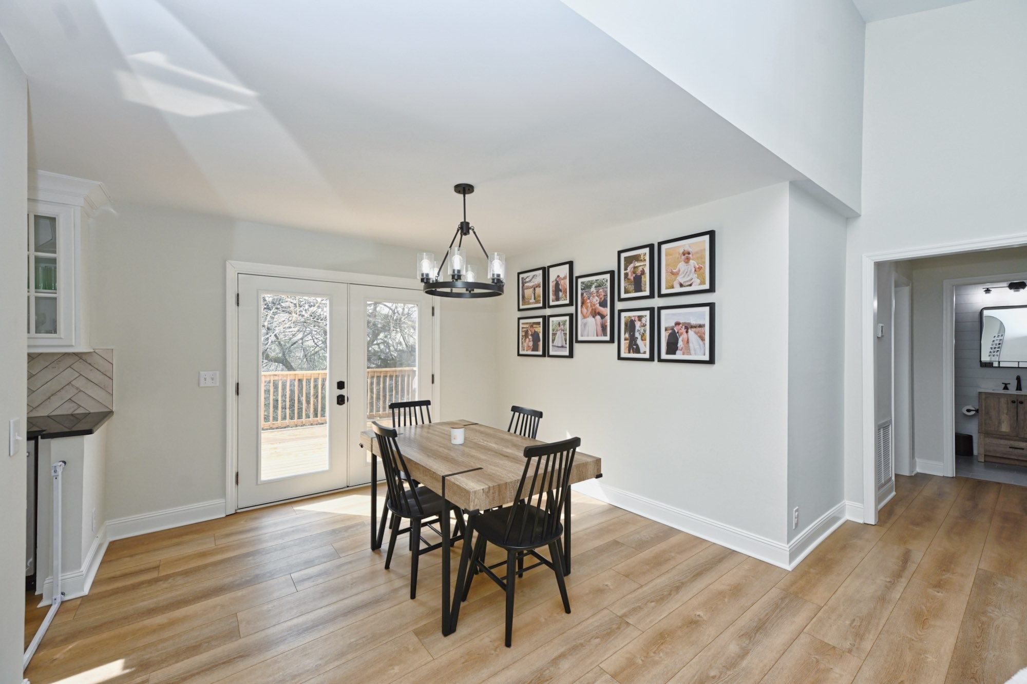1104 Blythe Ct, E