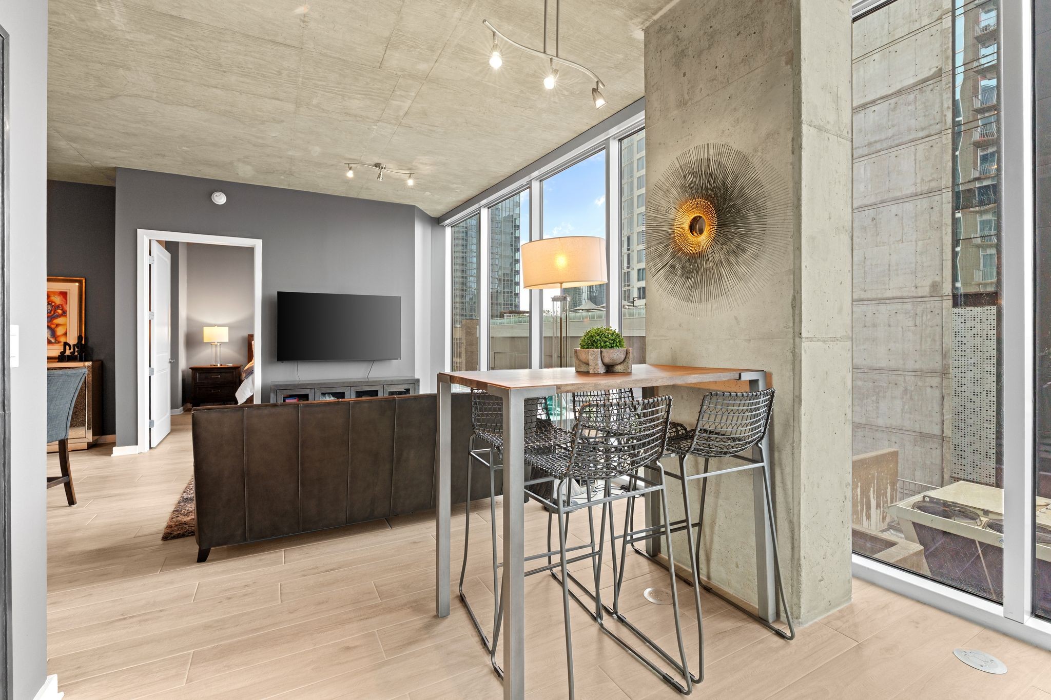 301 Demonbreun St Unit: 814