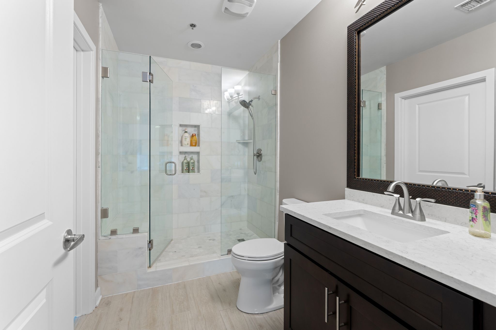 301 Demonbreun St Unit: 814