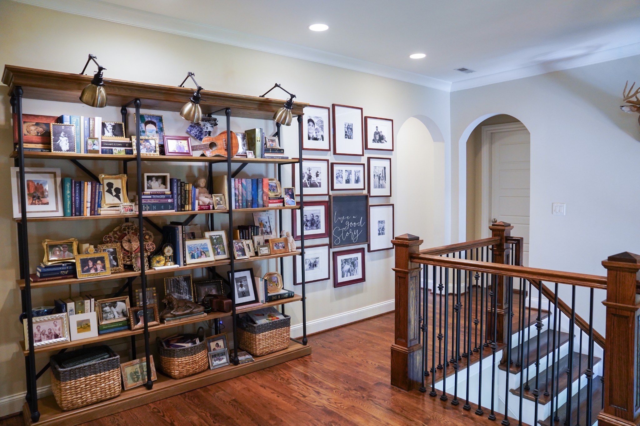 22 Middleton Park Ln