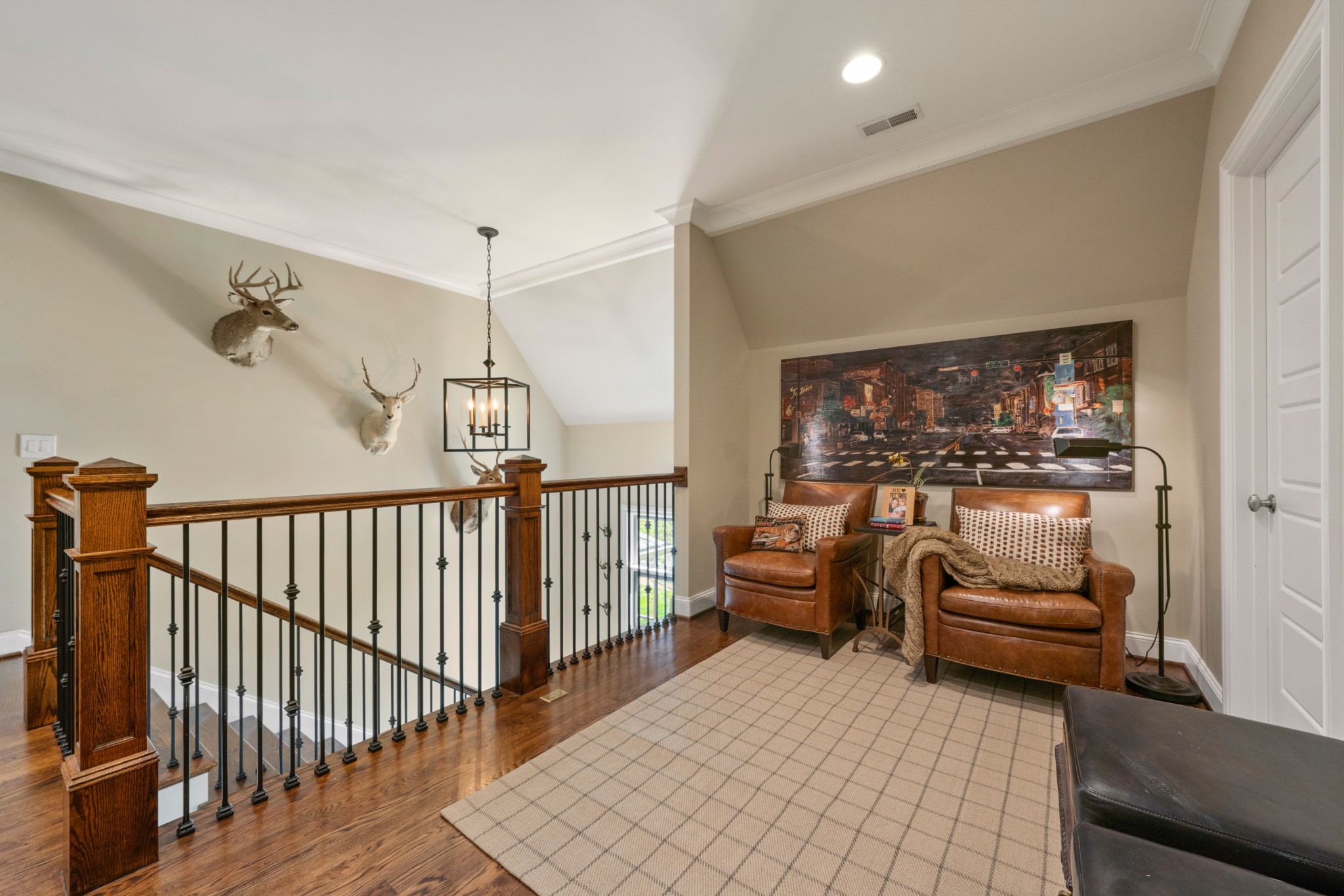 22 Middleton Park Ln