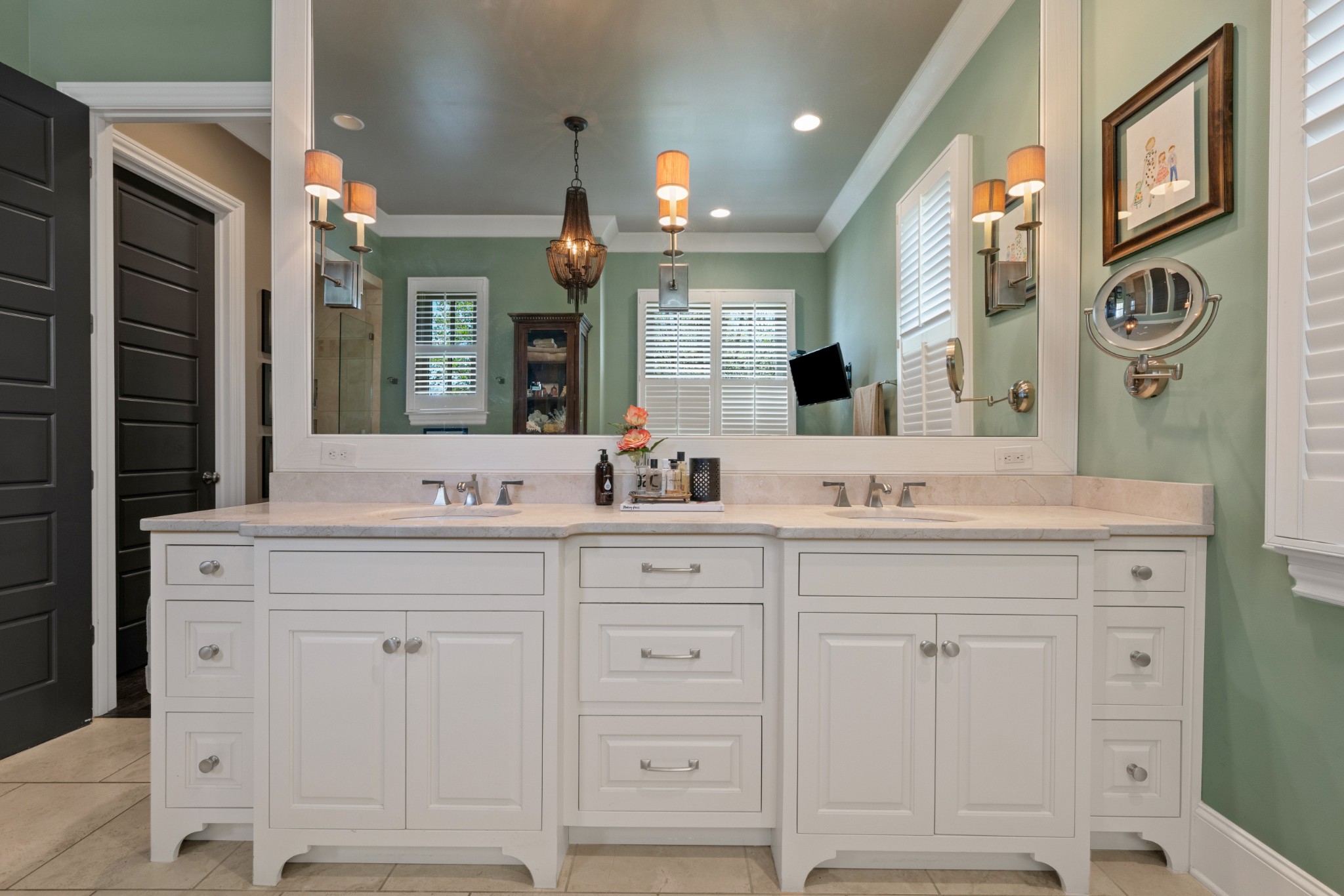 22 Middleton Park Ln