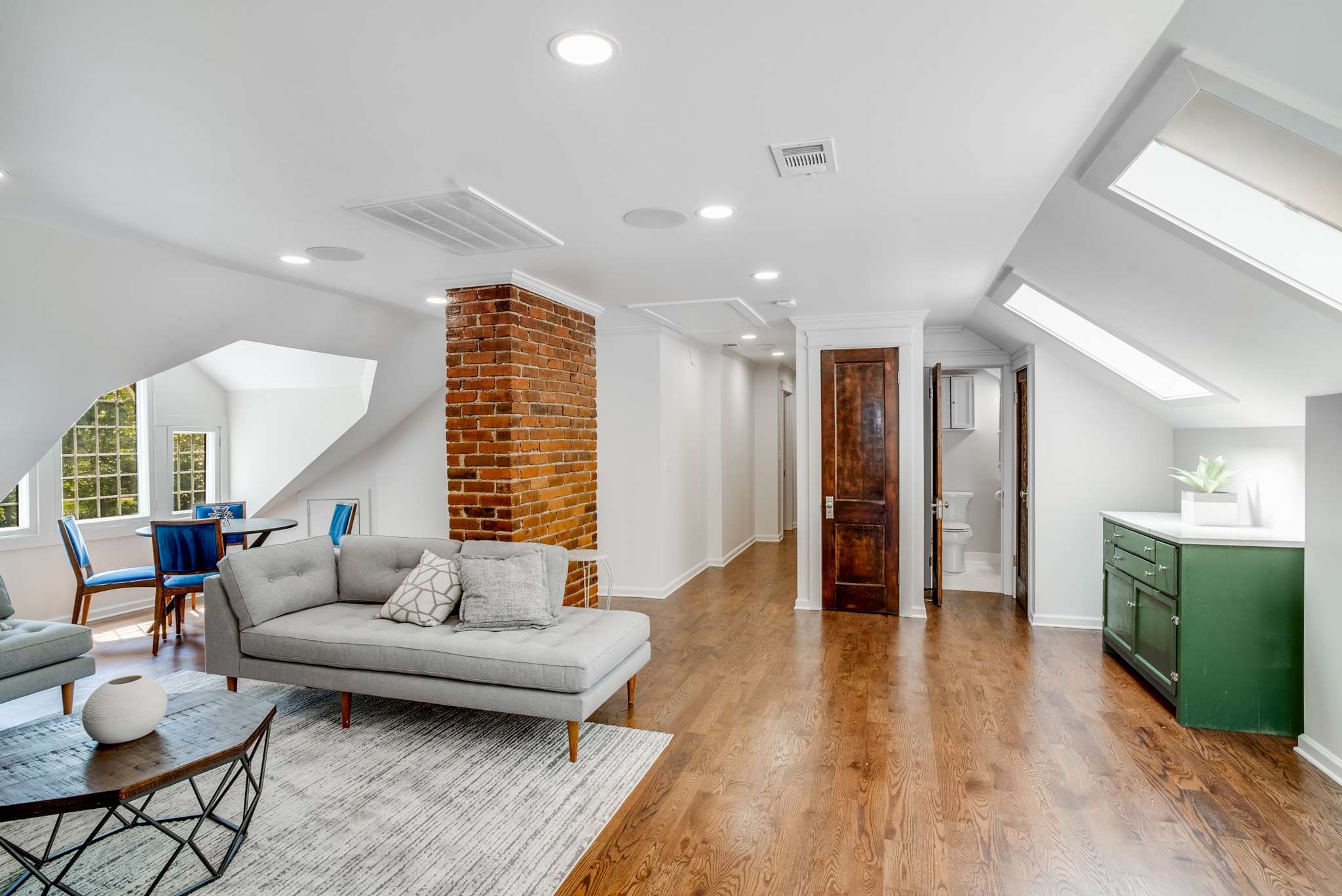 931 Caldwell Ln